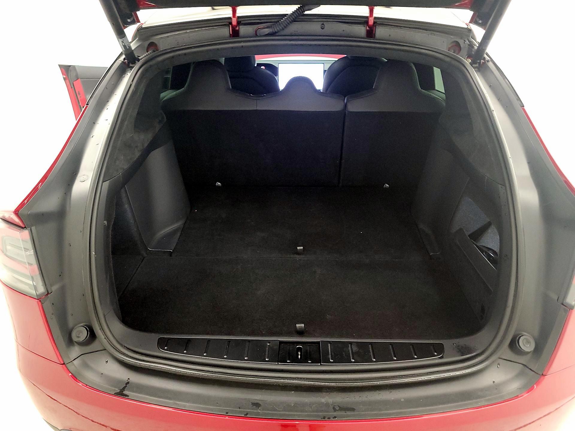 Thumbnail: 2023 Tesla Model X - 19