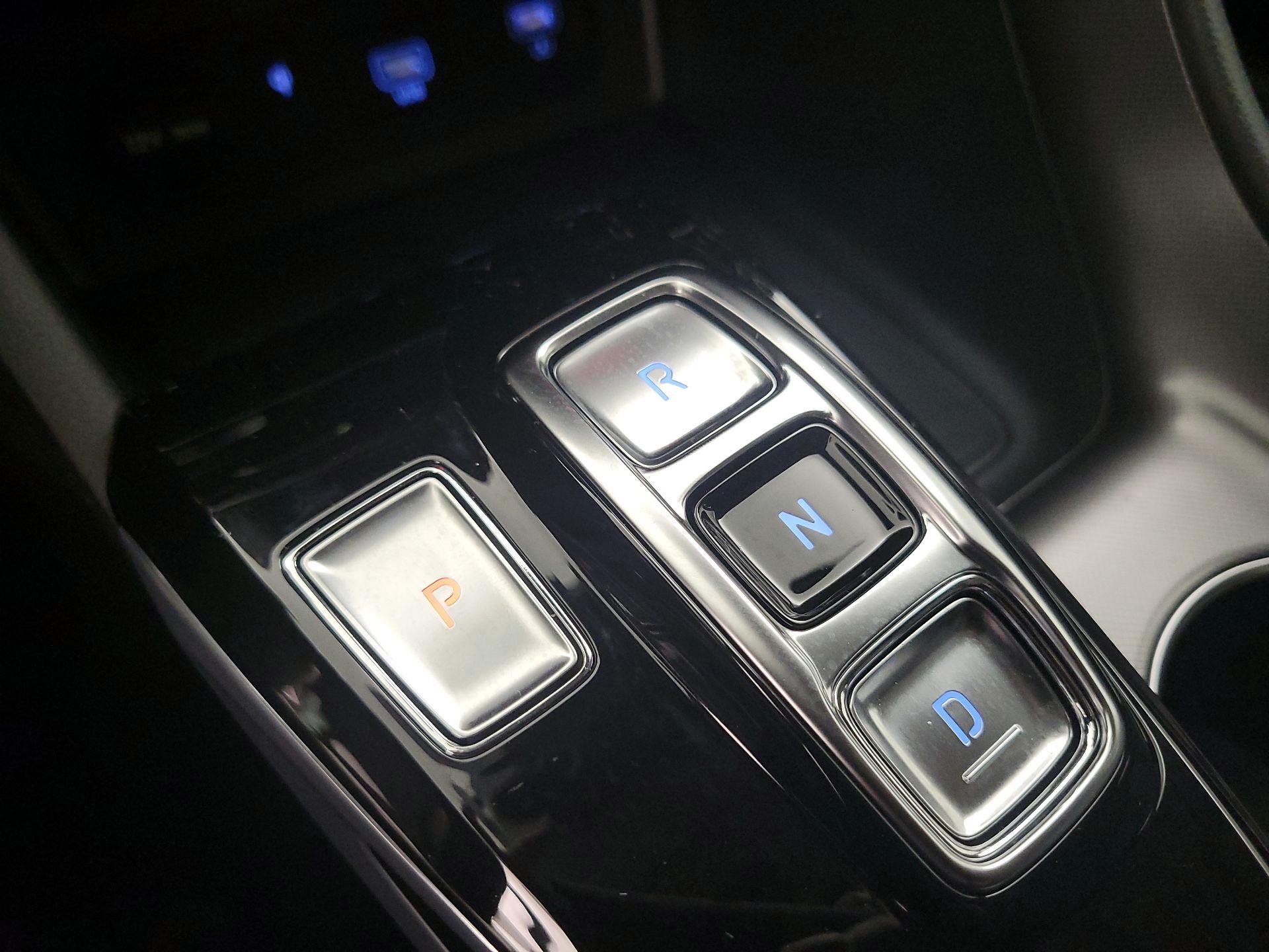 Thumbnail: 2023 Hyundai Sonata - 18