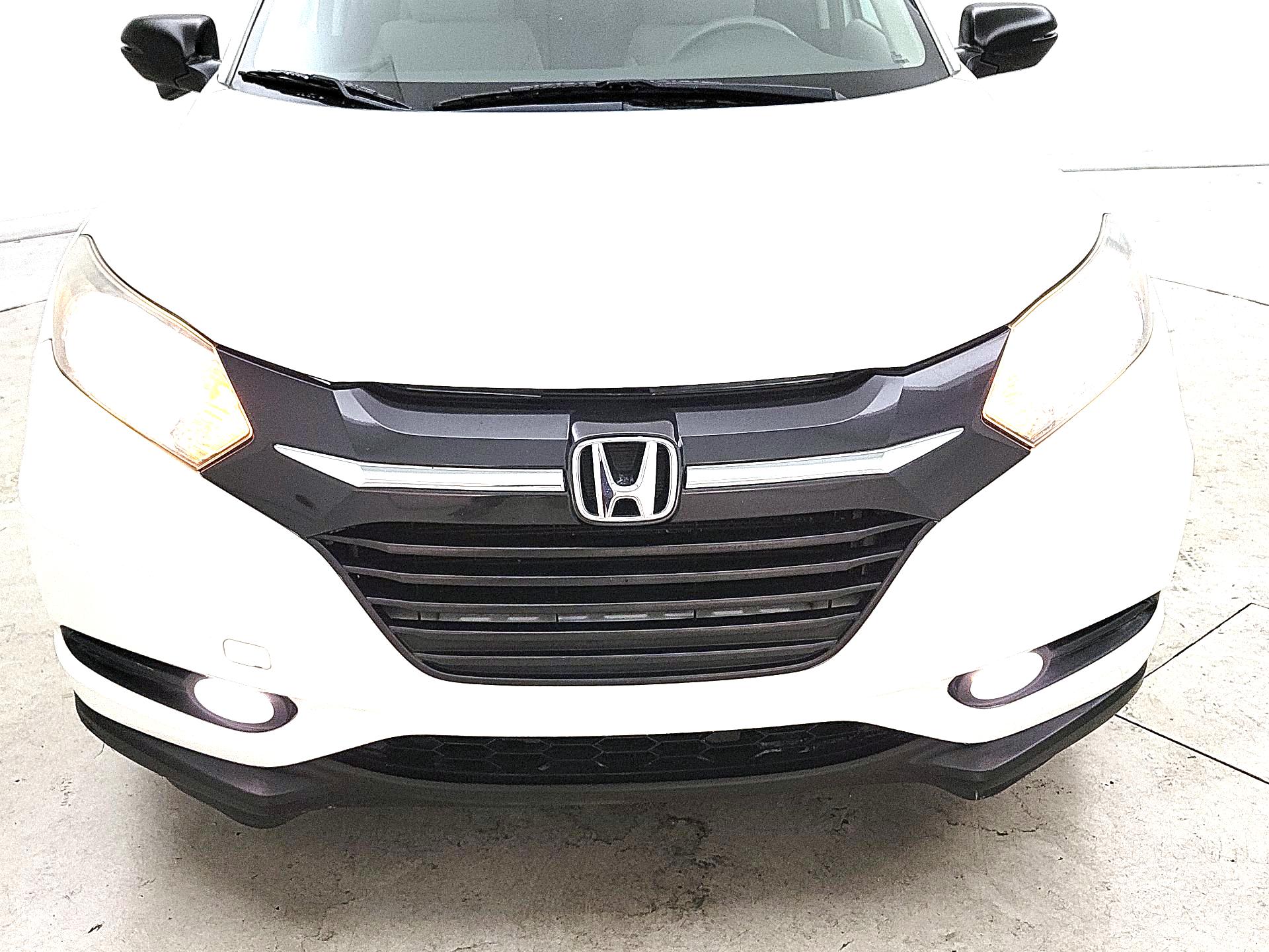 Thumbnail: 2016 Honda HR-V - 2