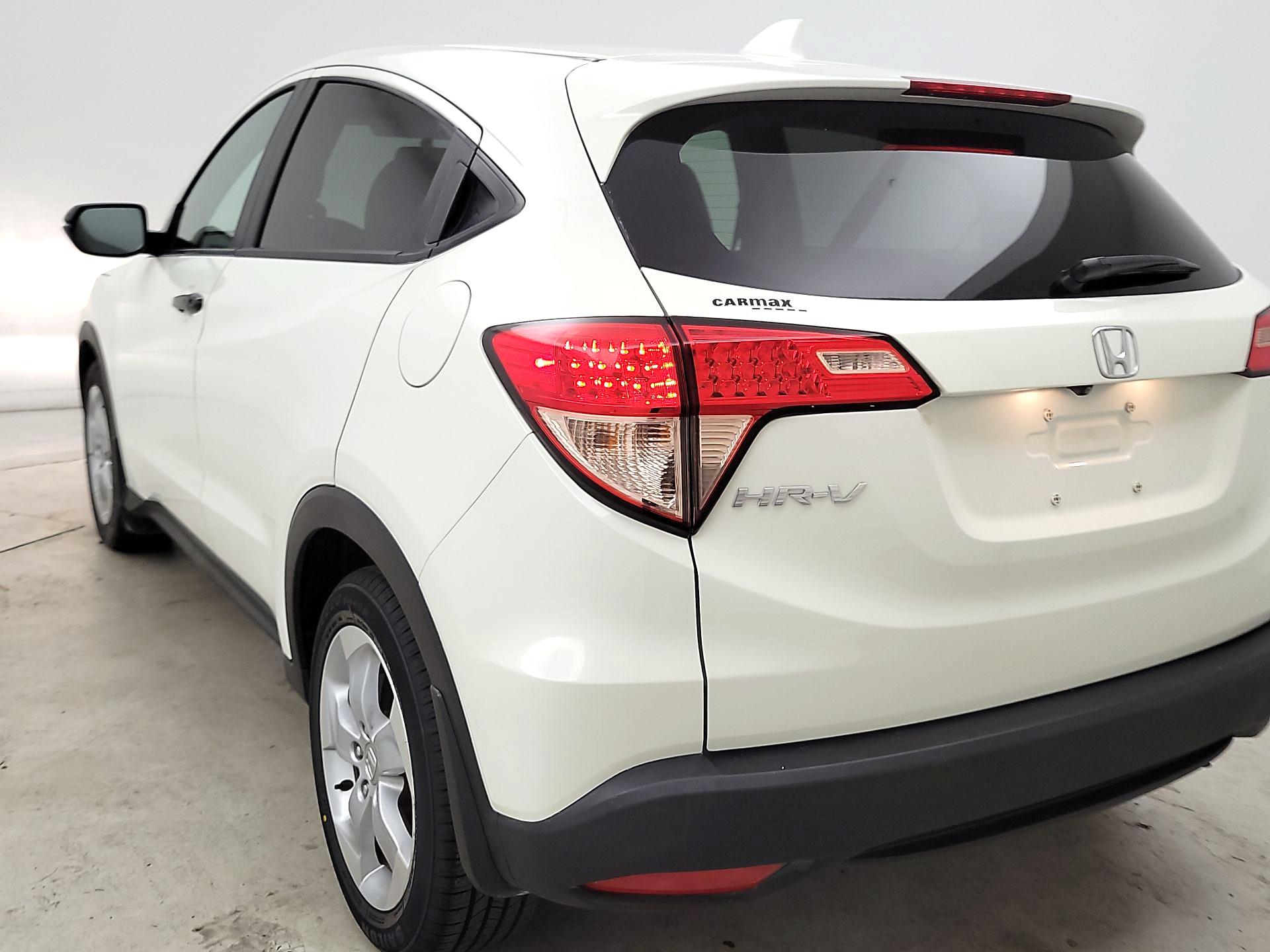 Thumbnail: 2016 Honda HR-V - 7