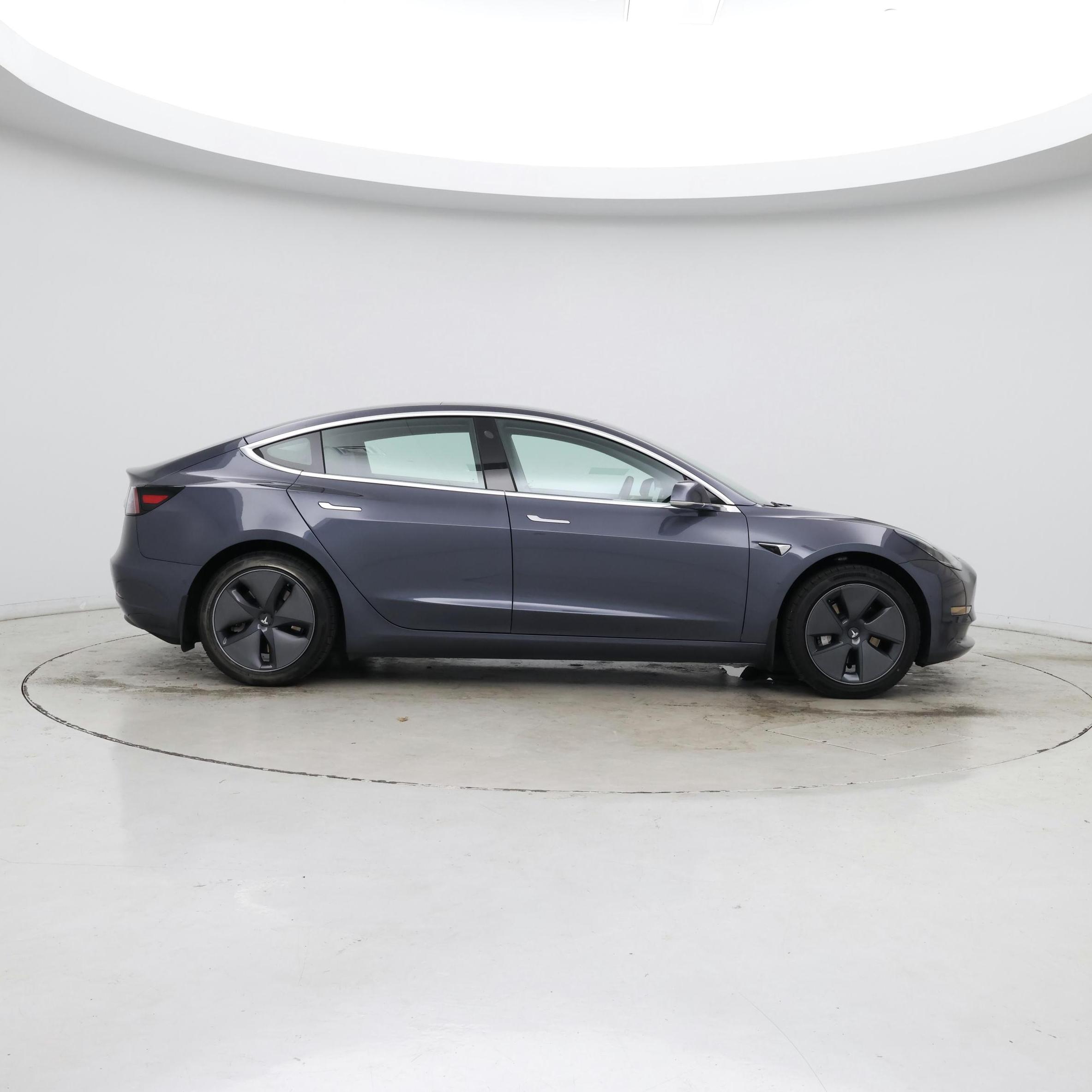 Thumbnail: 2020 Tesla Model 3 - 7
