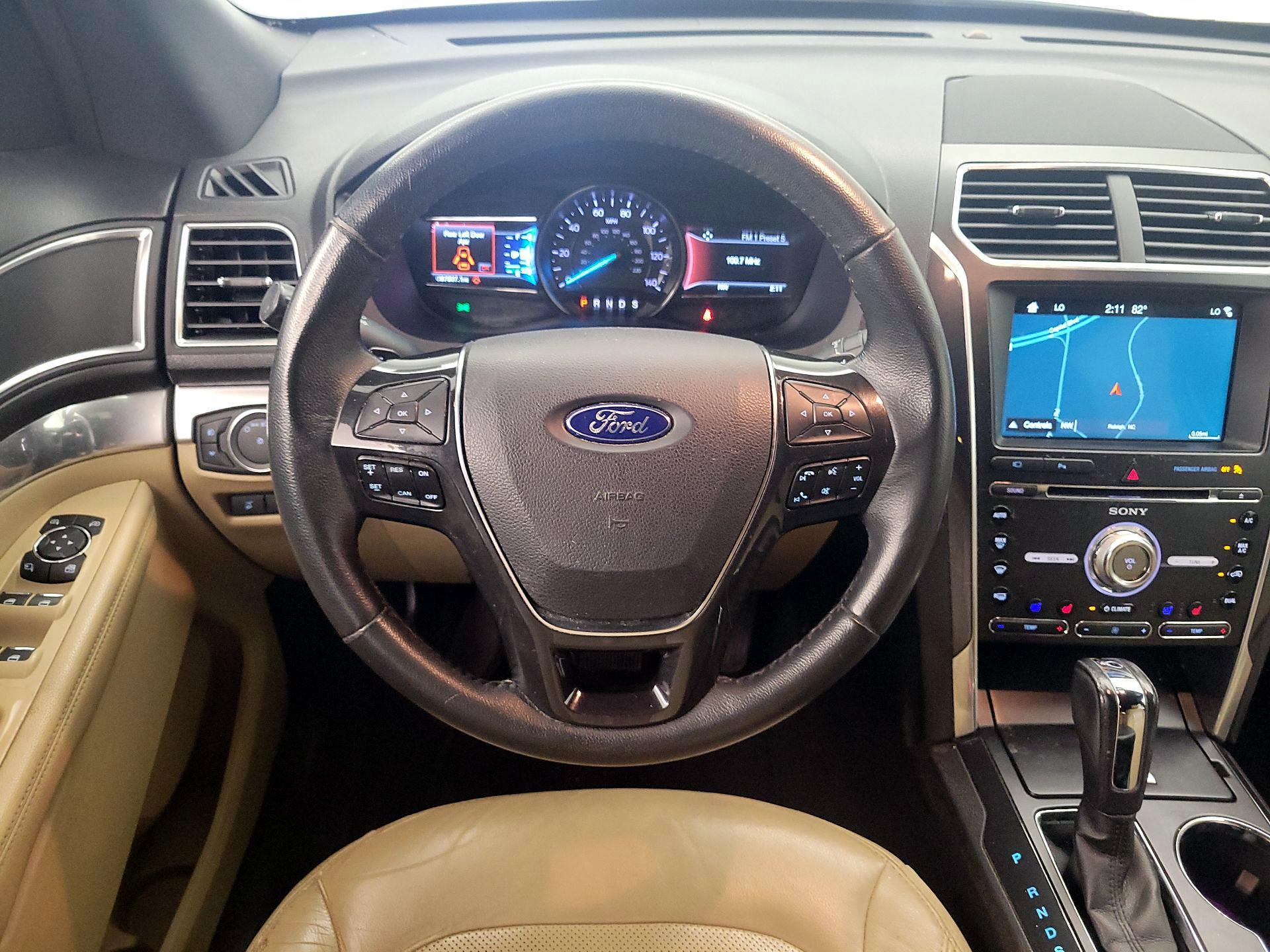 Thumbnail: 2017 Ford Explorer - 10