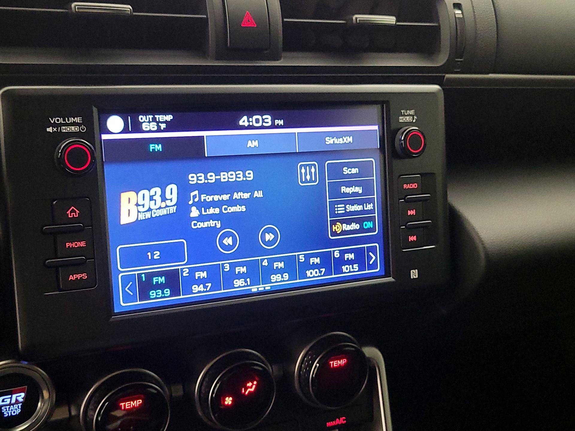 Thumbnail: 2023 Toyota GR86 - 15