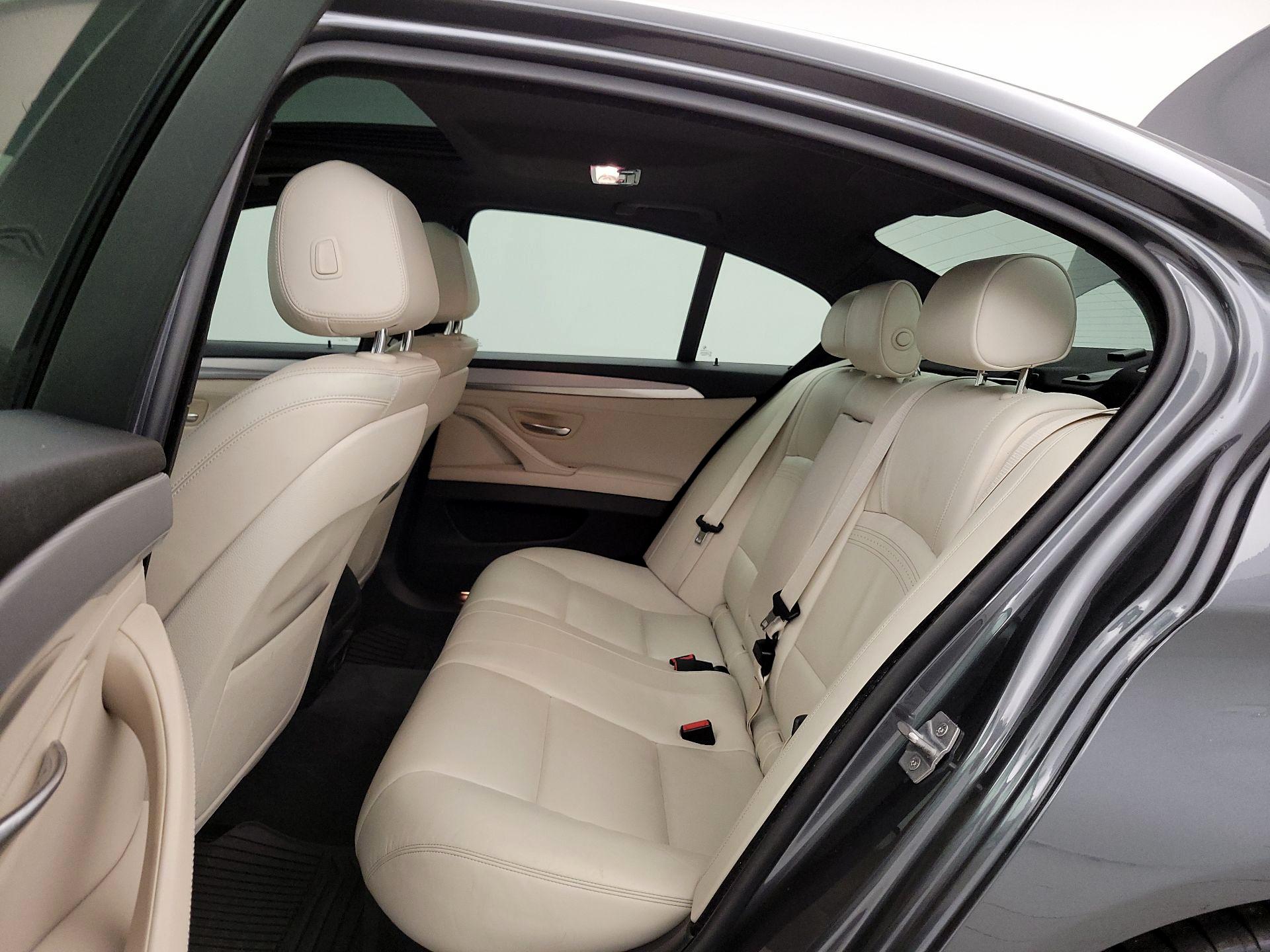 Thumbnail: 2015 BMW 5 Series - 20