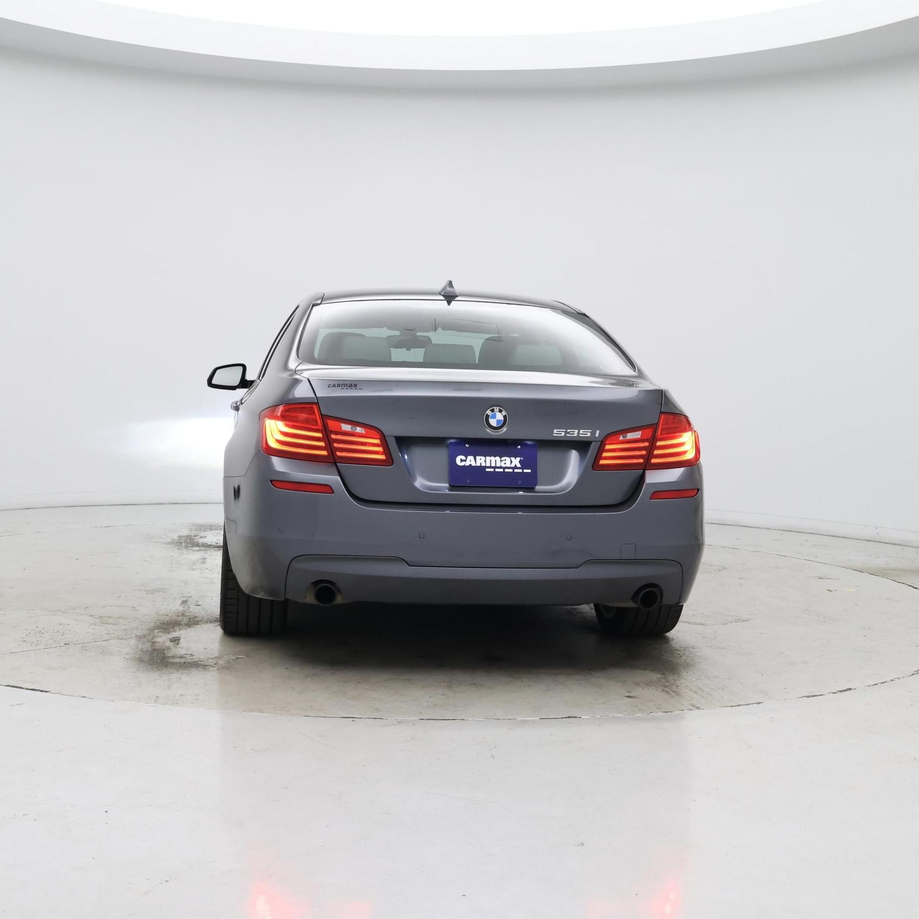 Thumbnail: 2015 BMW 5 Series - 6