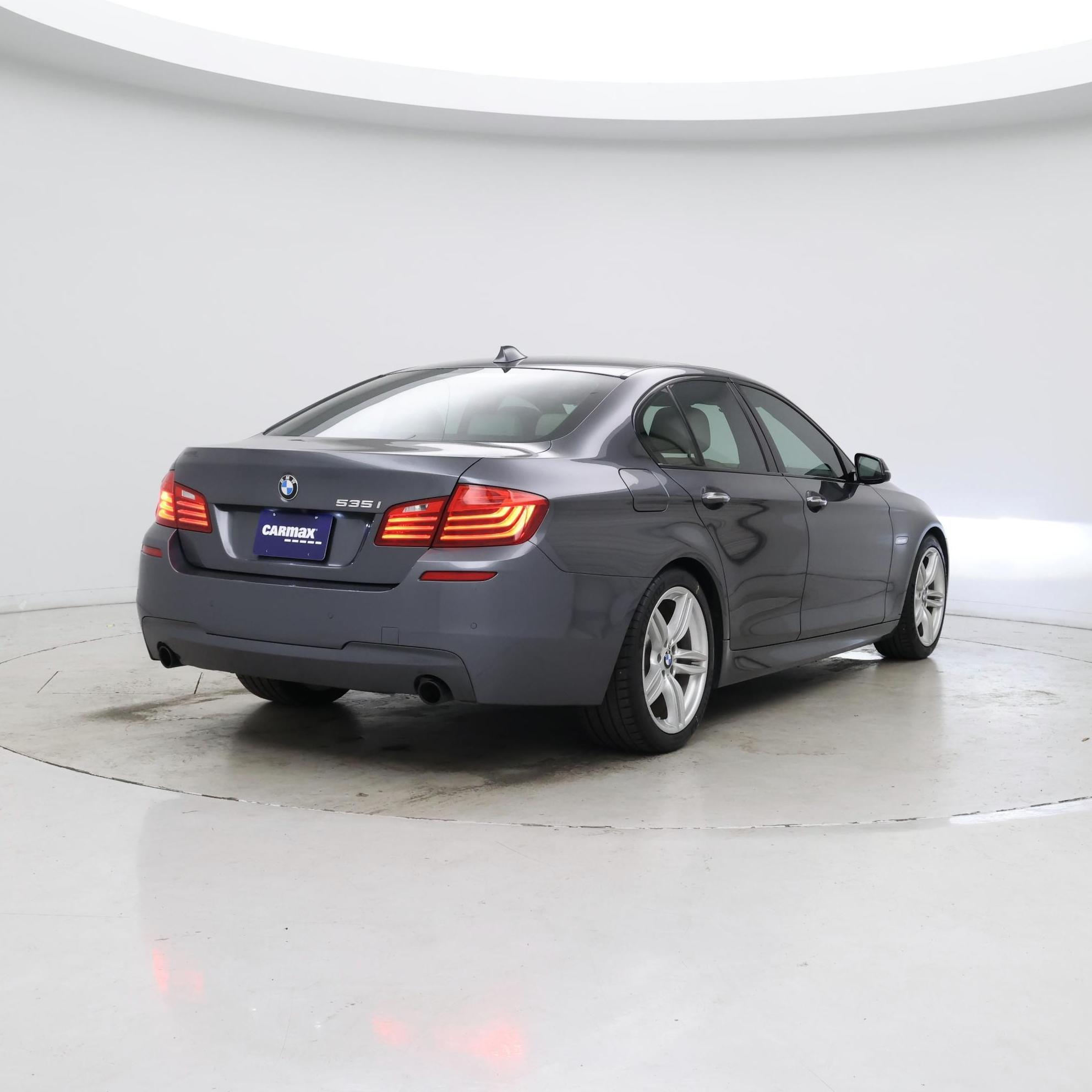 Thumbnail: 2015 BMW 5 Series - 8