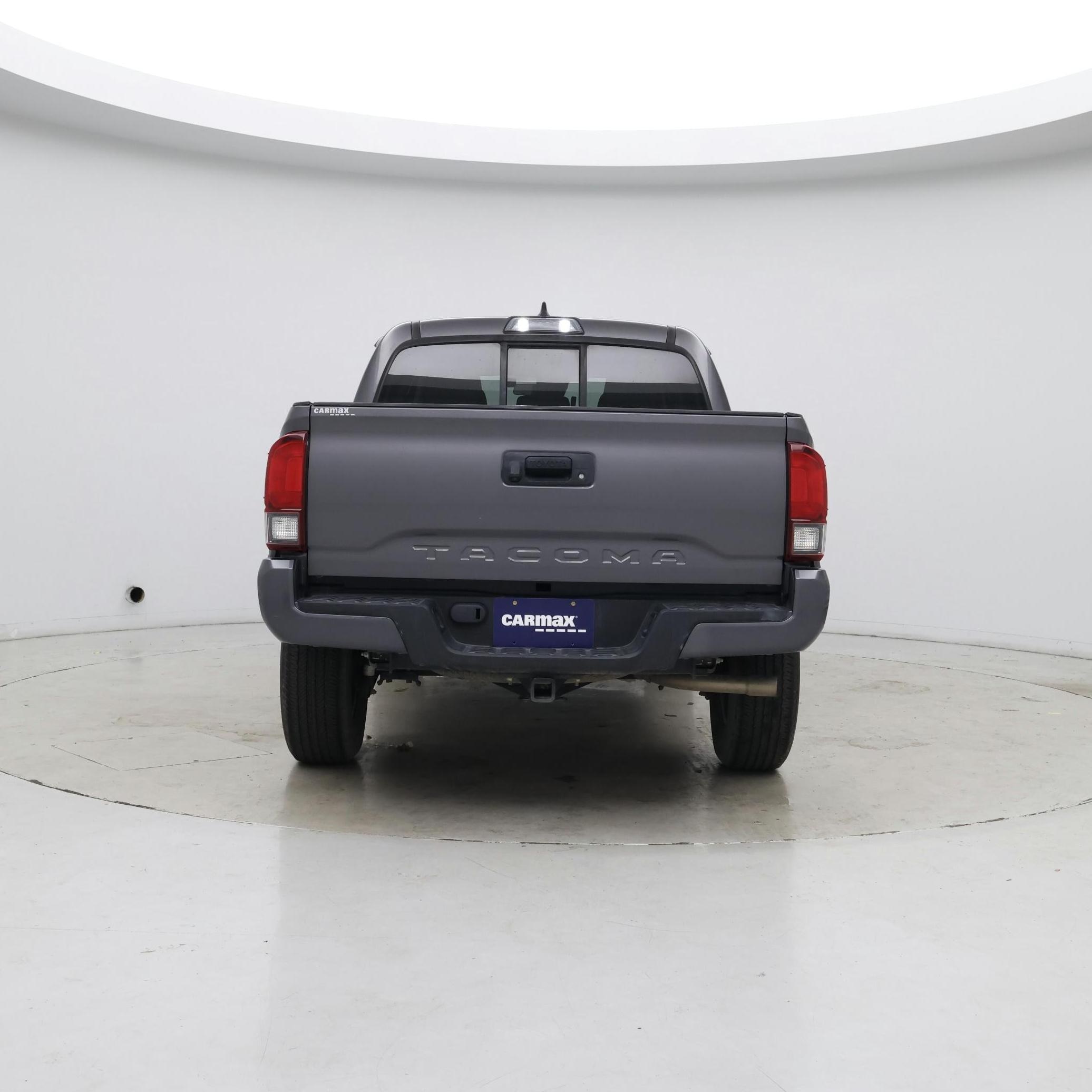 Thumbnail: 2019 Toyota Tacoma - 6