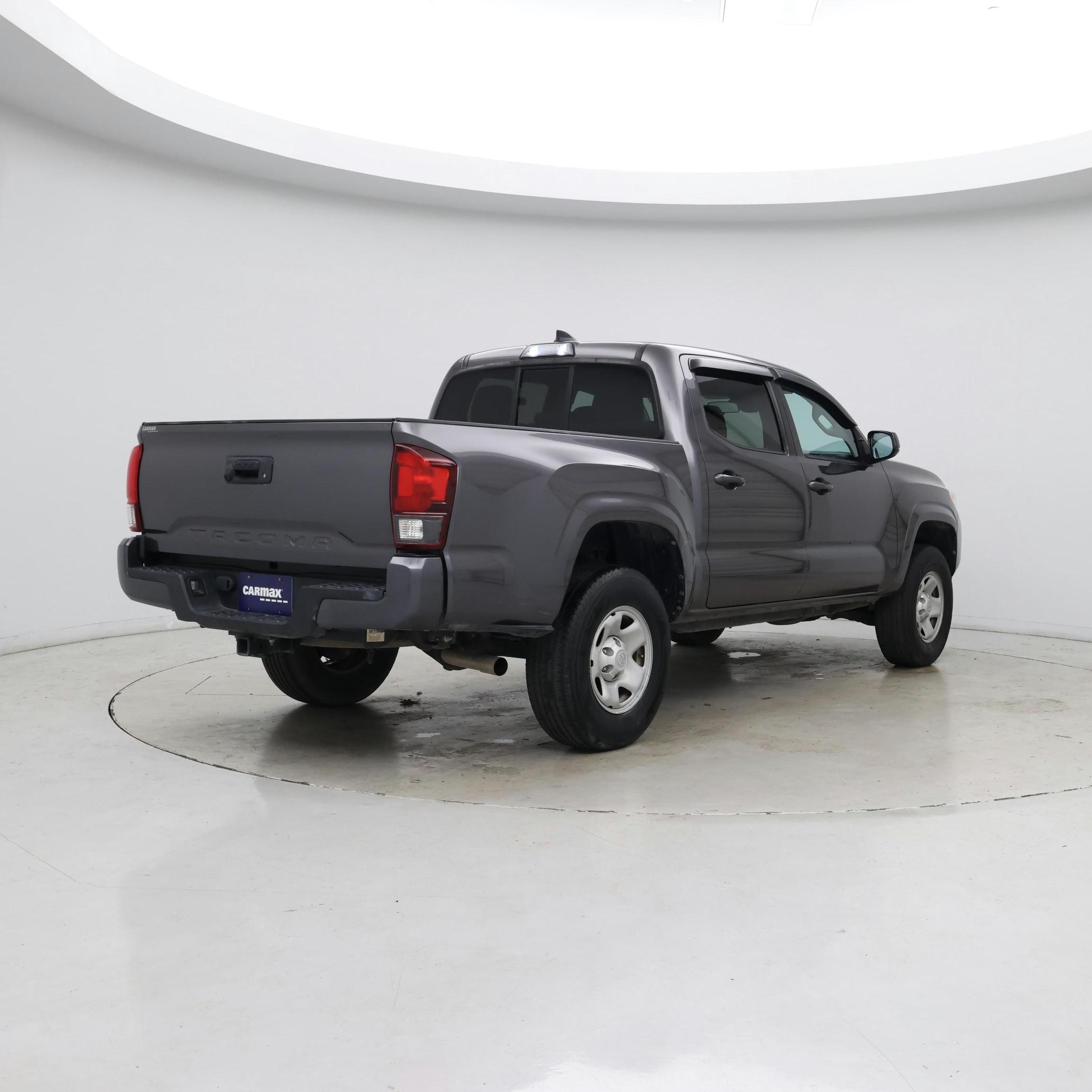 Thumbnail: 2019 Toyota Tacoma - 8