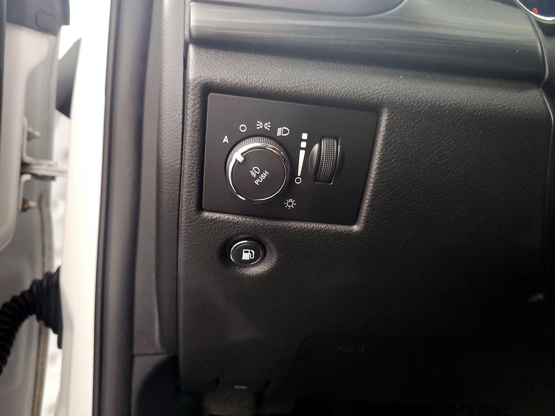 Thumbnail: 2019 Jeep Grand Cherokee - 13