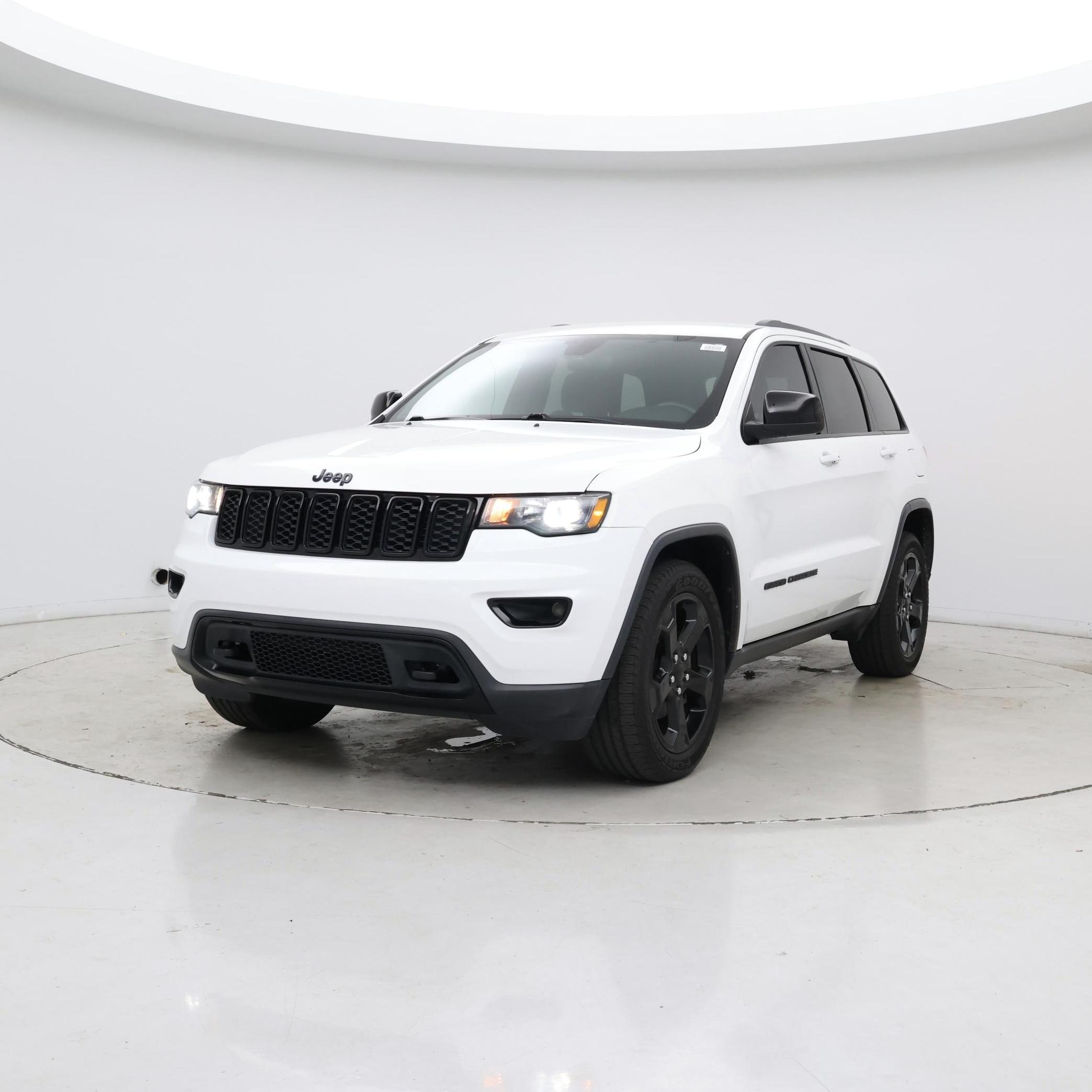 Thumbnail: 2019 Jeep Grand Cherokee - 4