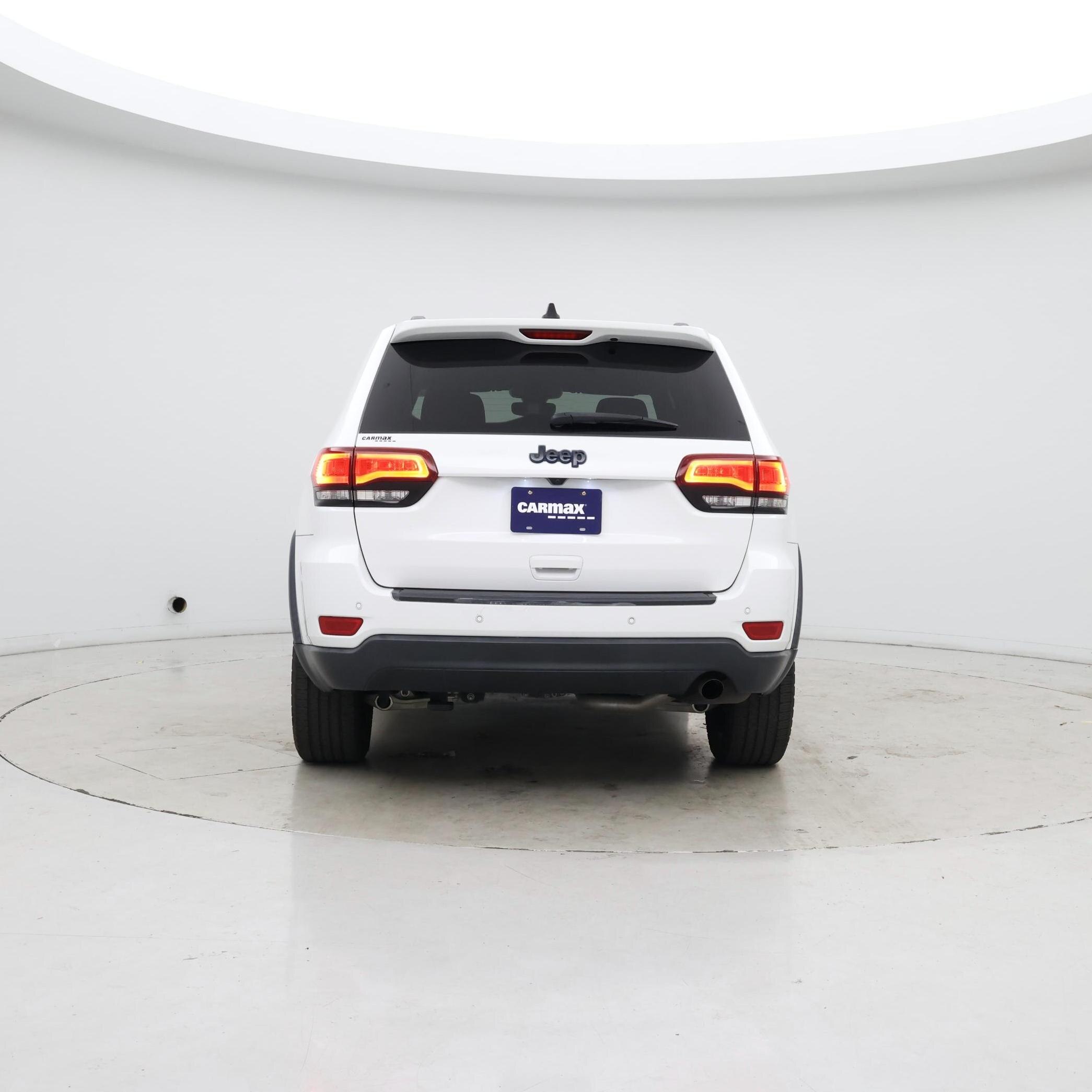 Thumbnail: 2019 Jeep Grand Cherokee - 6