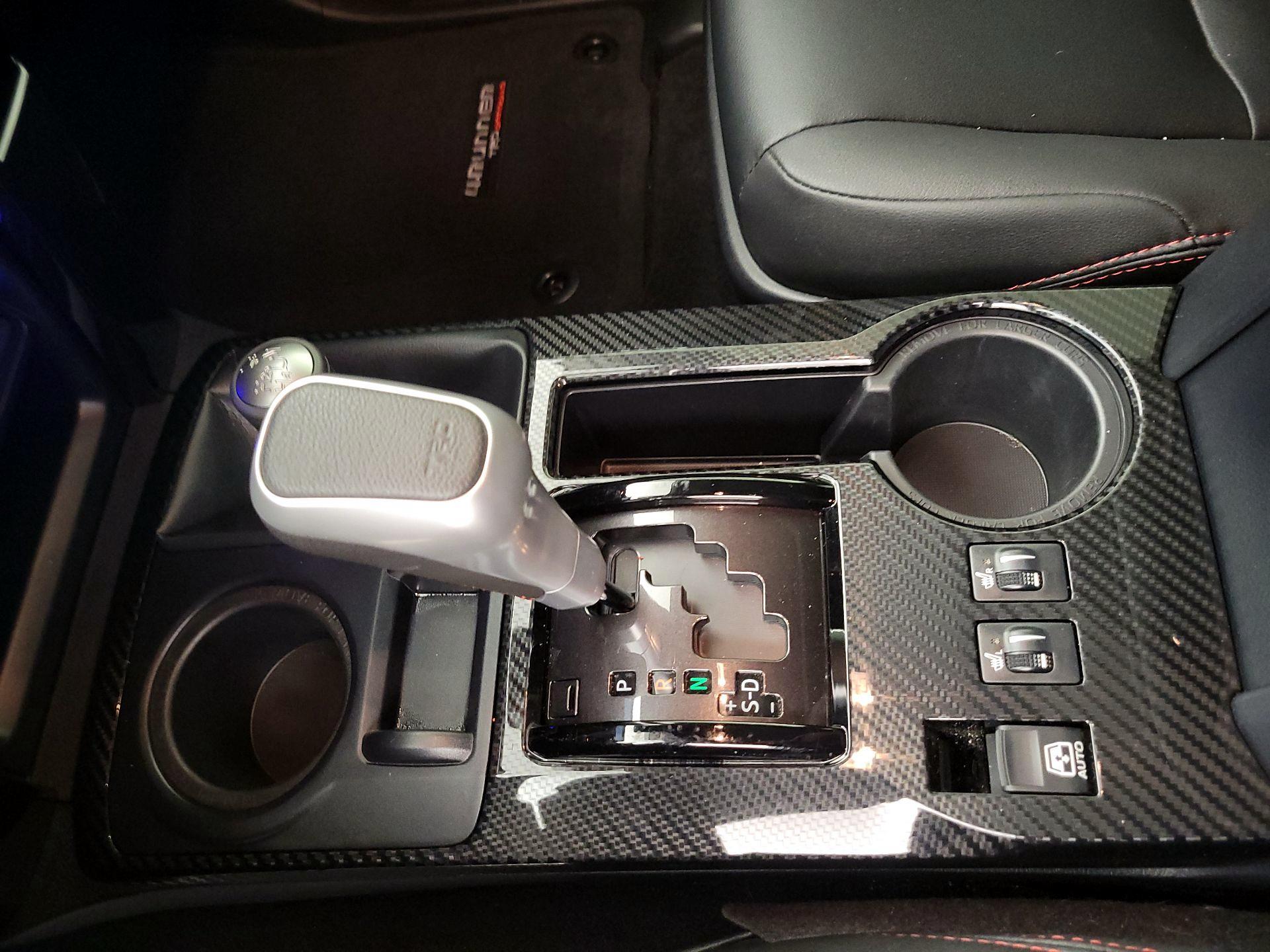 Thumbnail: 2024 Toyota 4Runner - 17