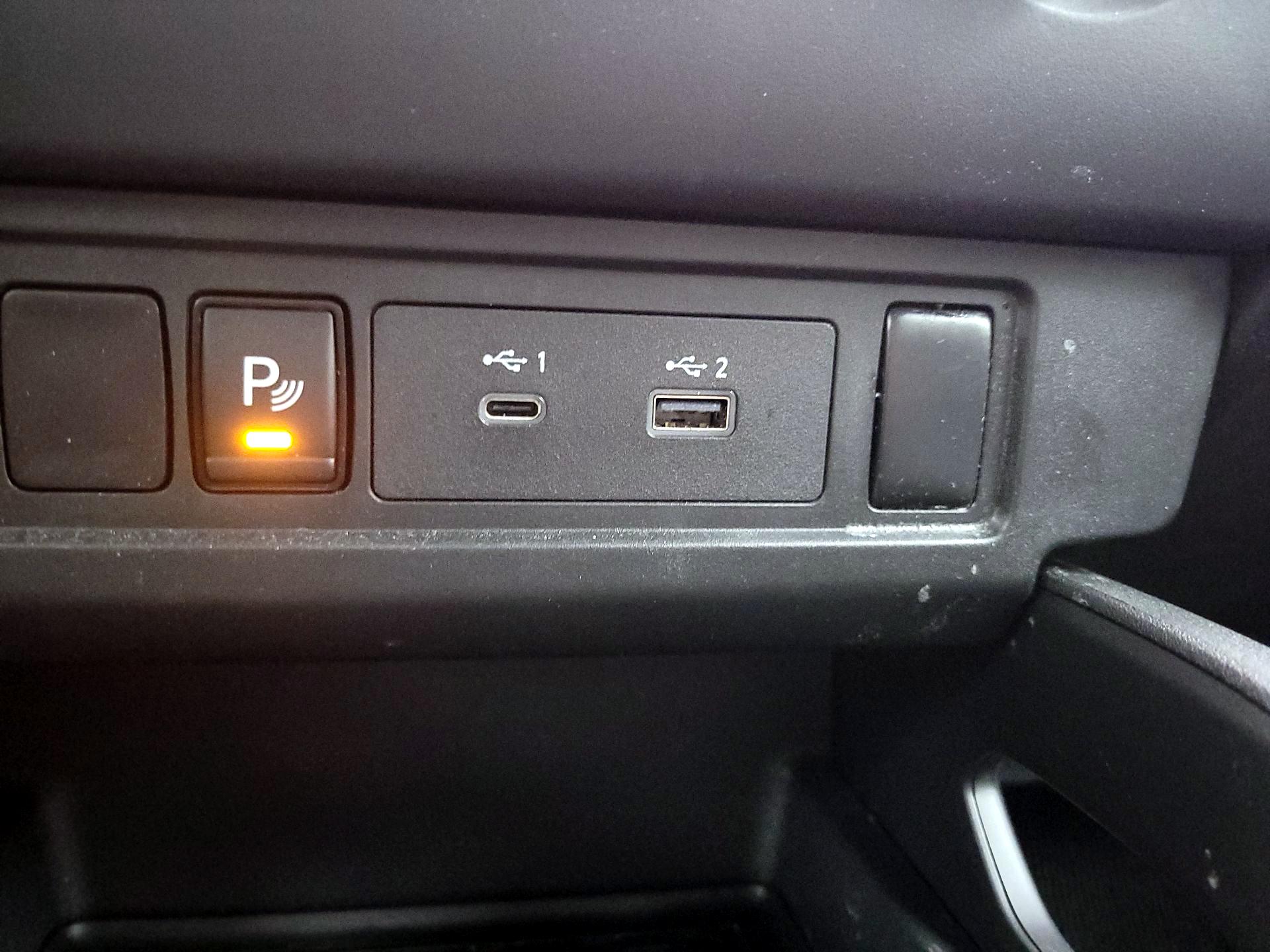 Thumbnail: 2025 Nissan Frontier - 18