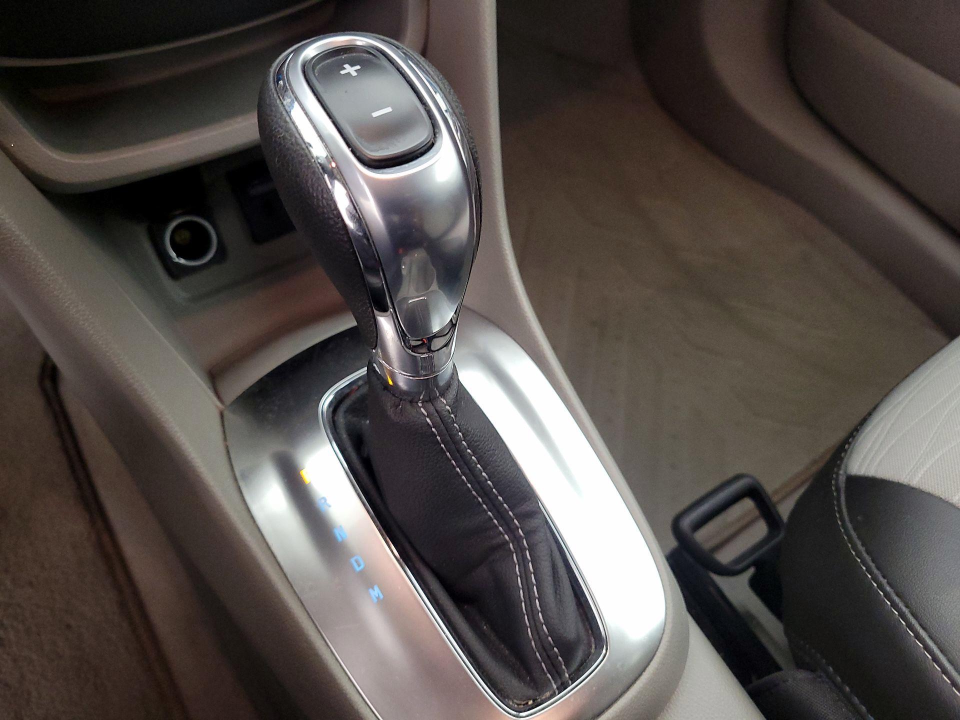 Thumbnail: 2016 Buick Encore - 15