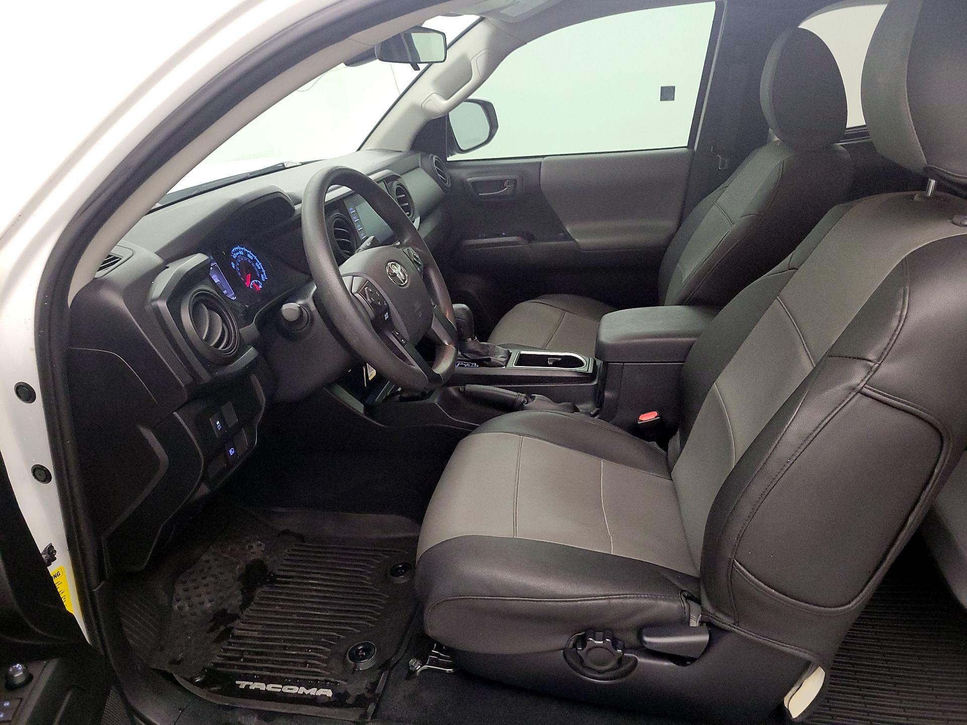 Thumbnail: 2020 Toyota Tacoma - 11