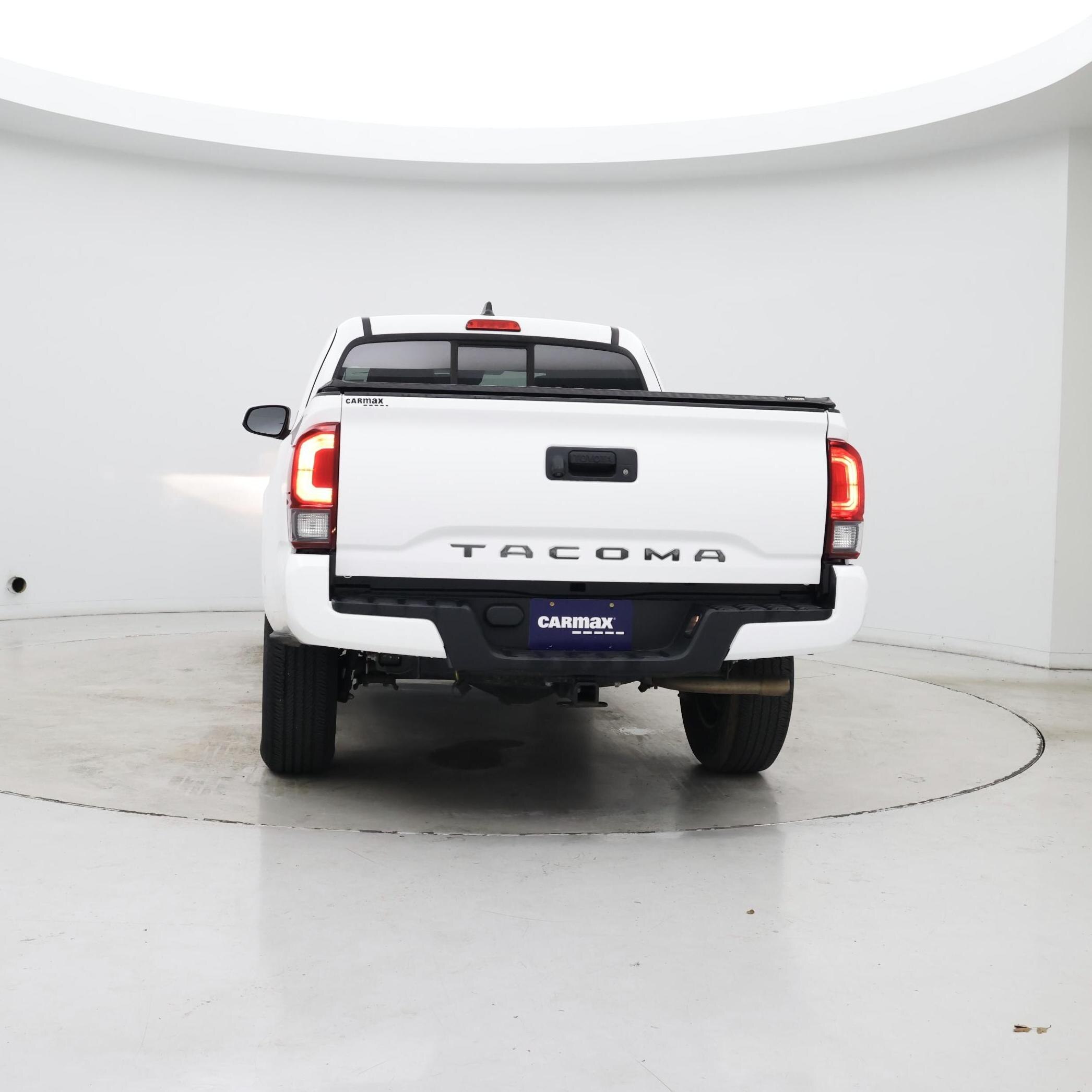 Thumbnail: 2020 Toyota Tacoma - 6