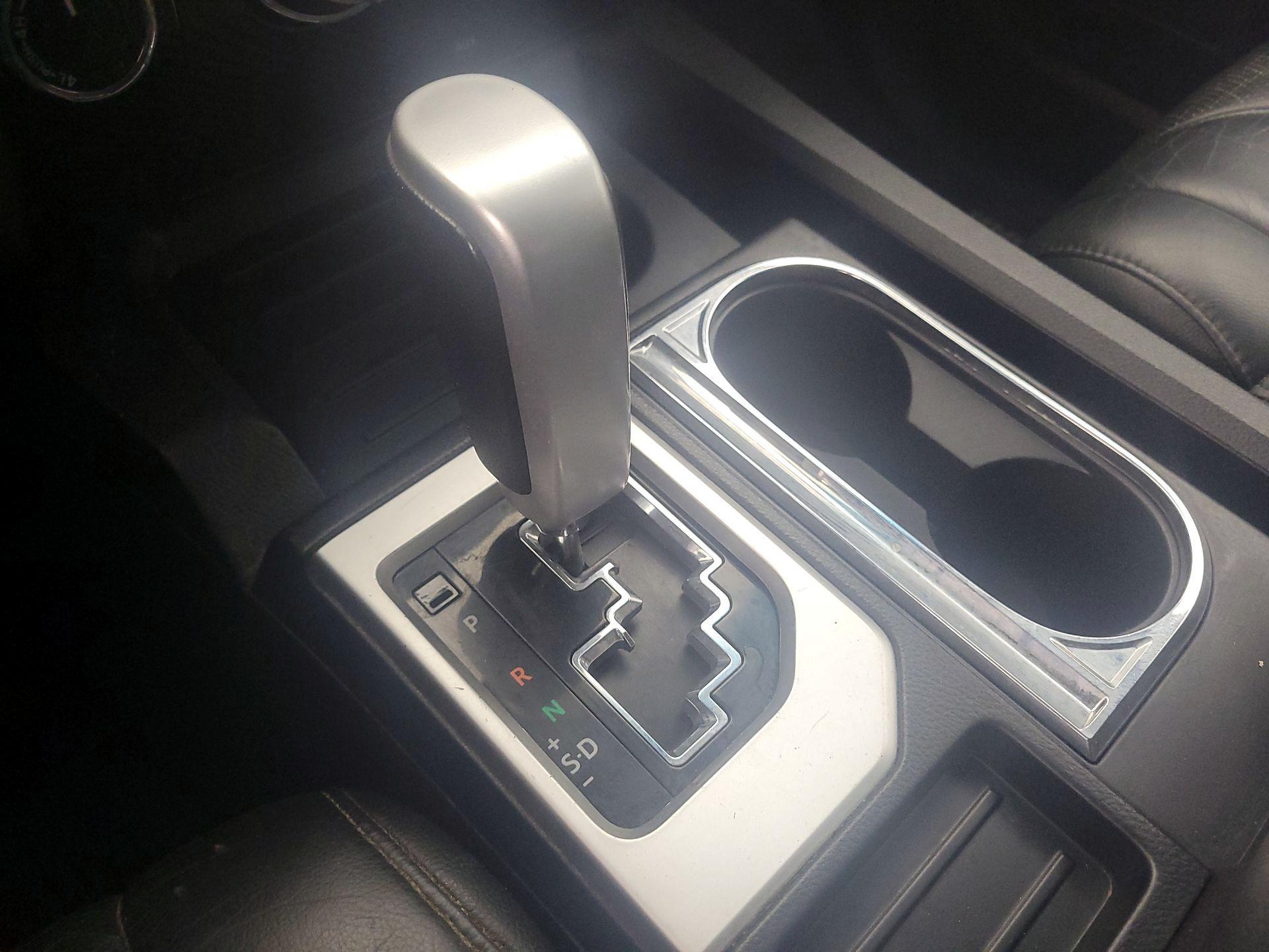 Thumbnail: 2016 Toyota Tundra - 17