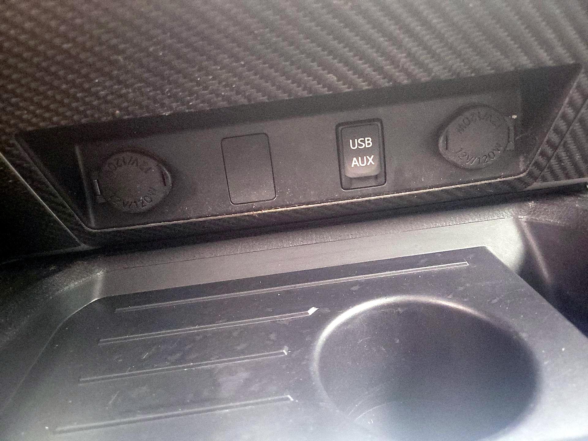 Thumbnail: 2016 Toyota Tundra - 18