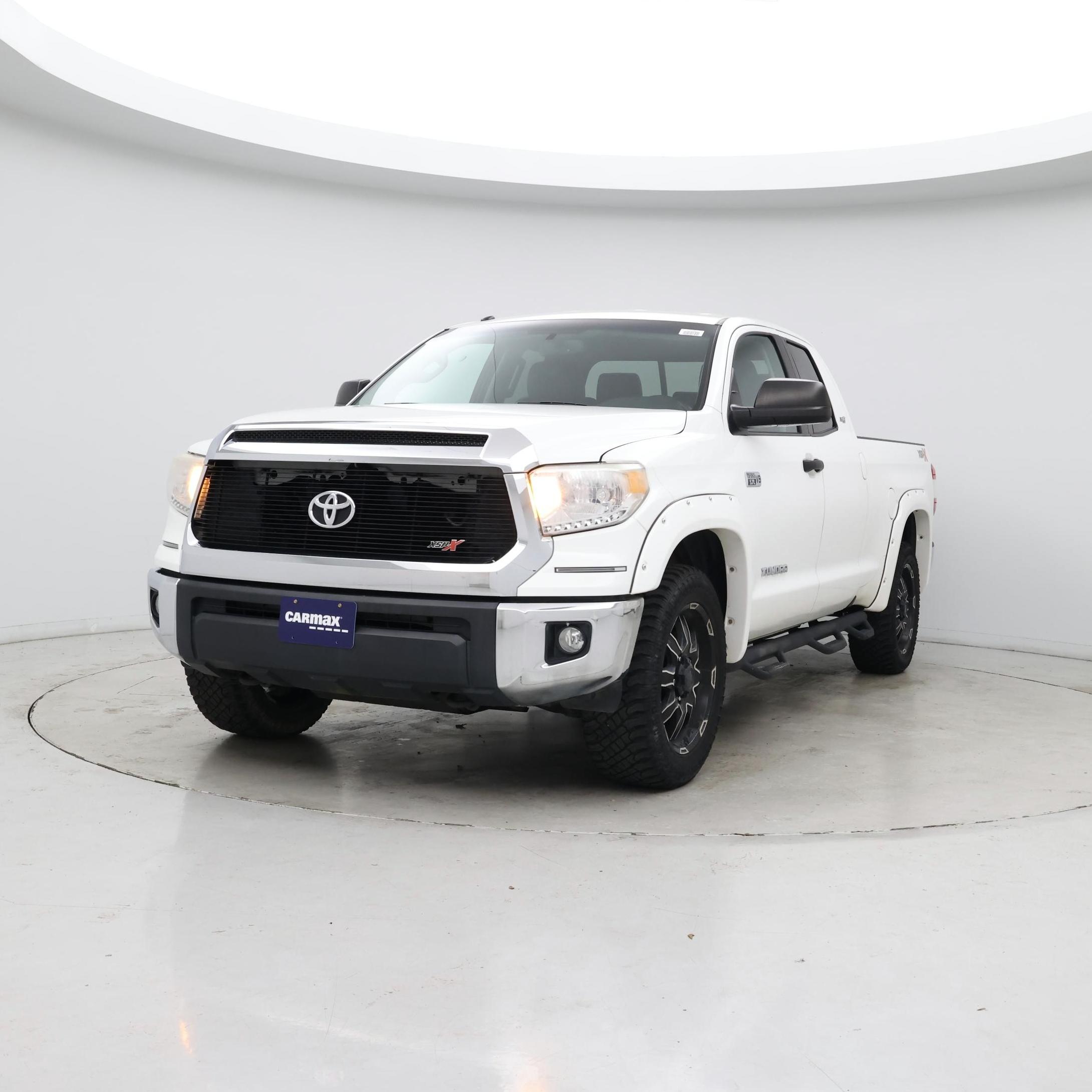 Thumbnail: 2016 Toyota Tundra - 4