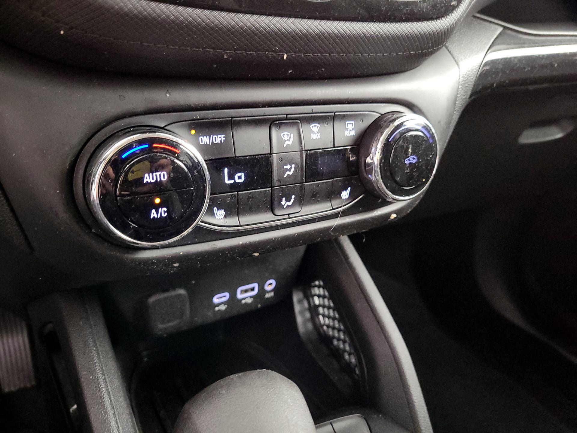 Thumbnail: 2021 Chevrolet TrailBlazer - 16