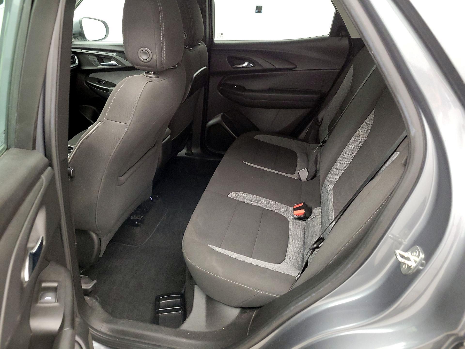 Thumbnail: 2021 Chevrolet TrailBlazer - 19