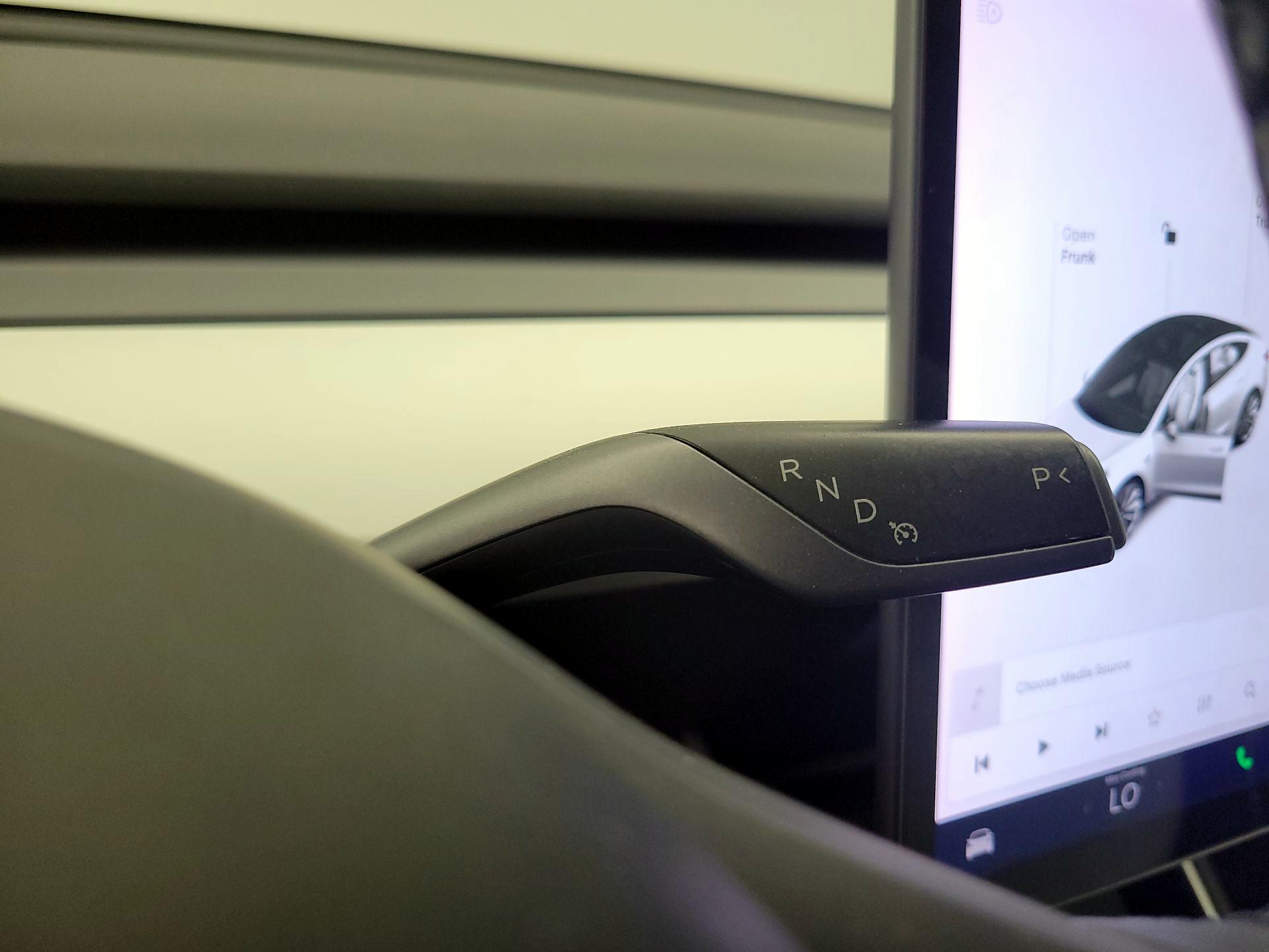 Thumbnail: 2020 Tesla Model 3 - 16