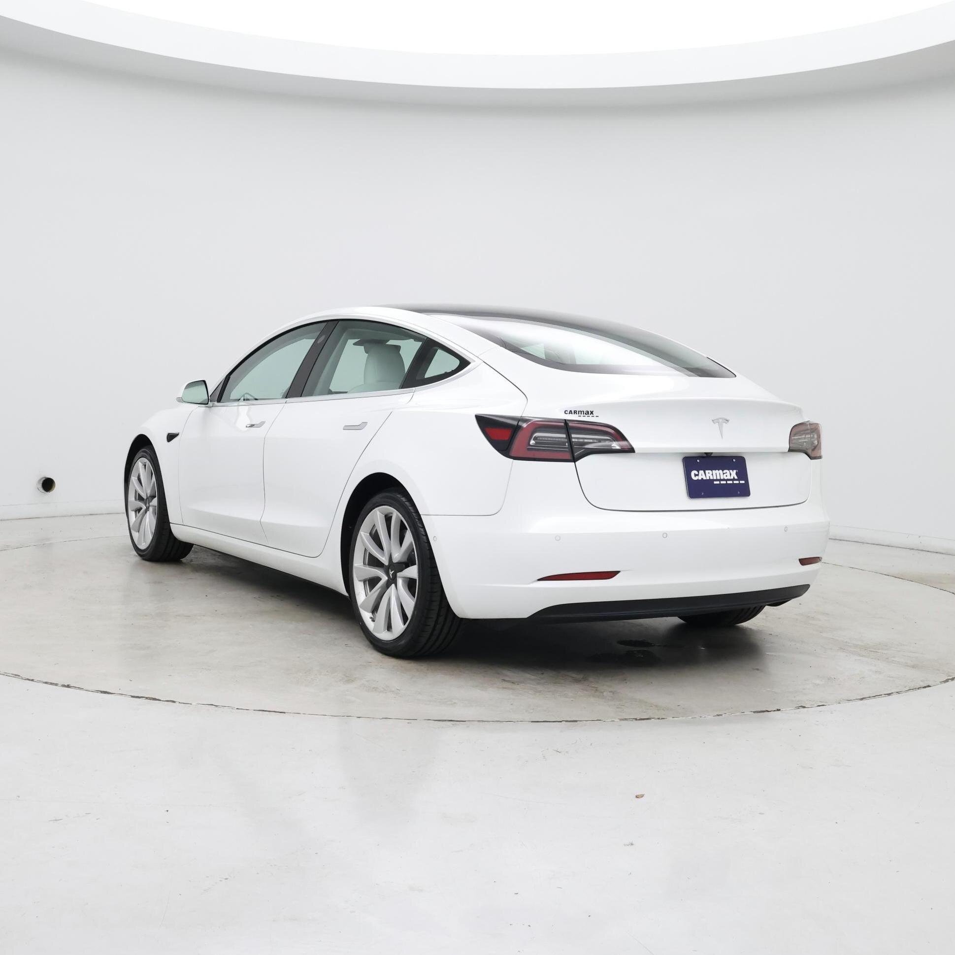 Thumbnail: 2020 Tesla Model 3 - 2