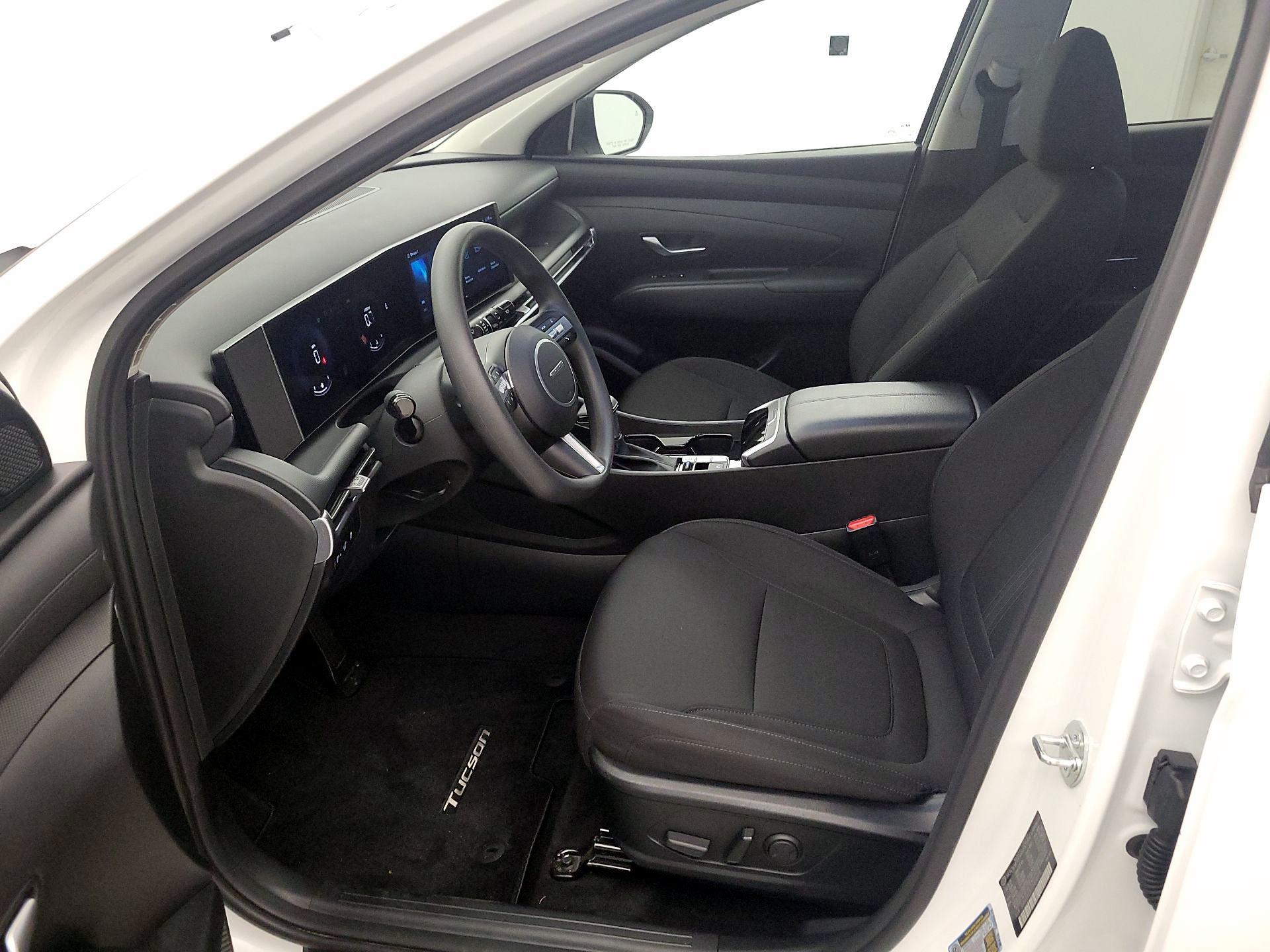 Thumbnail: 2025 Hyundai Tucson - 11