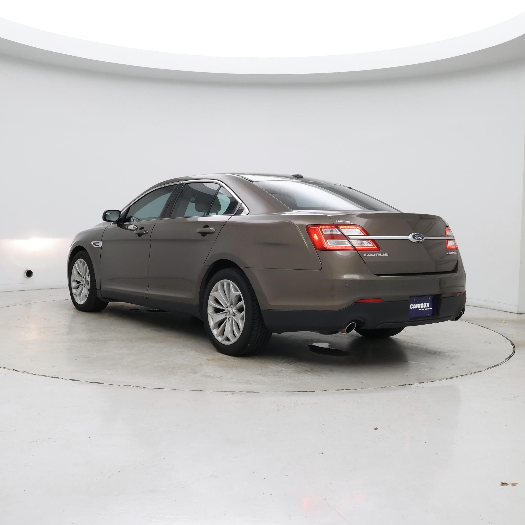 Thumbnail: 2015 Ford Taurus - 2