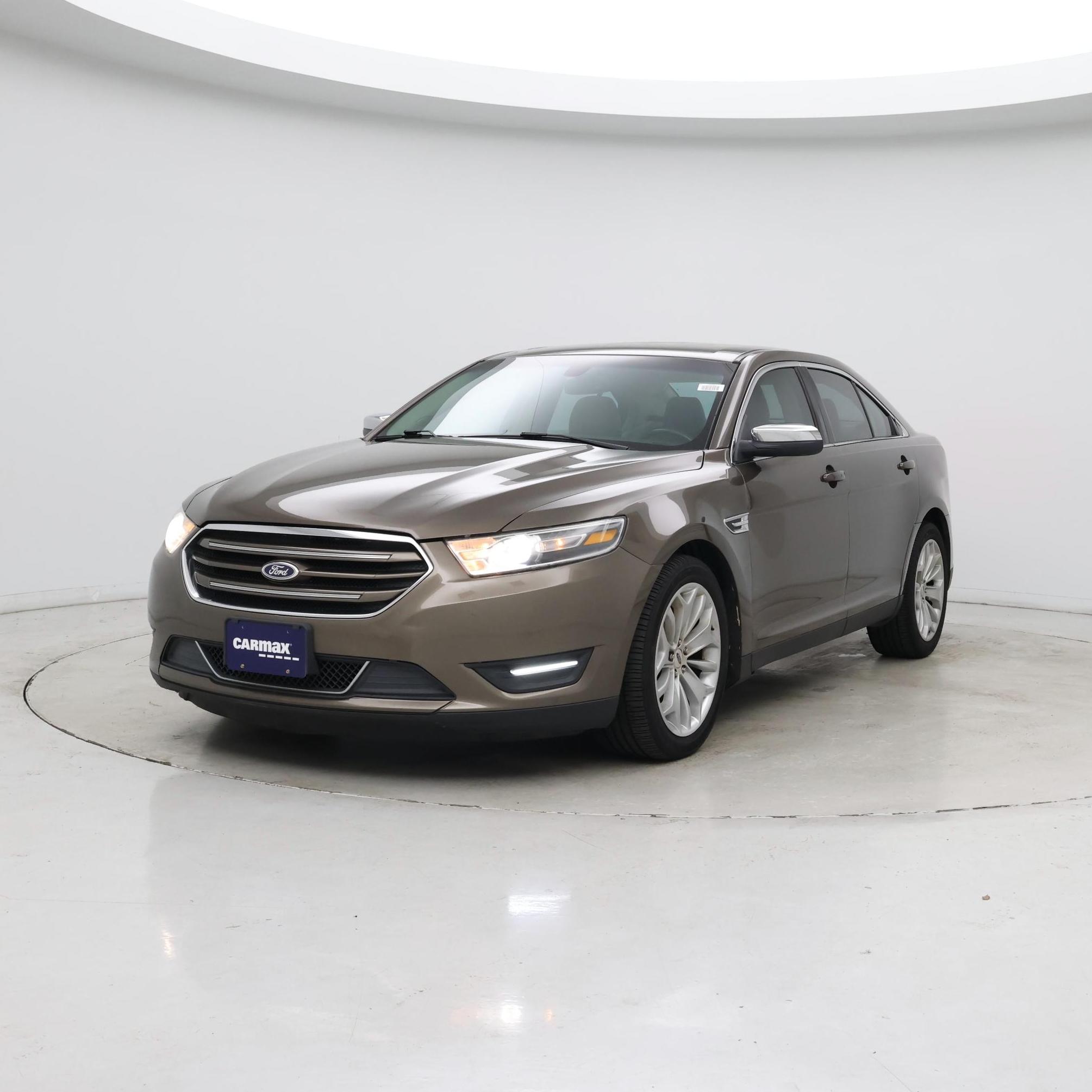 Thumbnail: 2015 Ford Taurus - 4