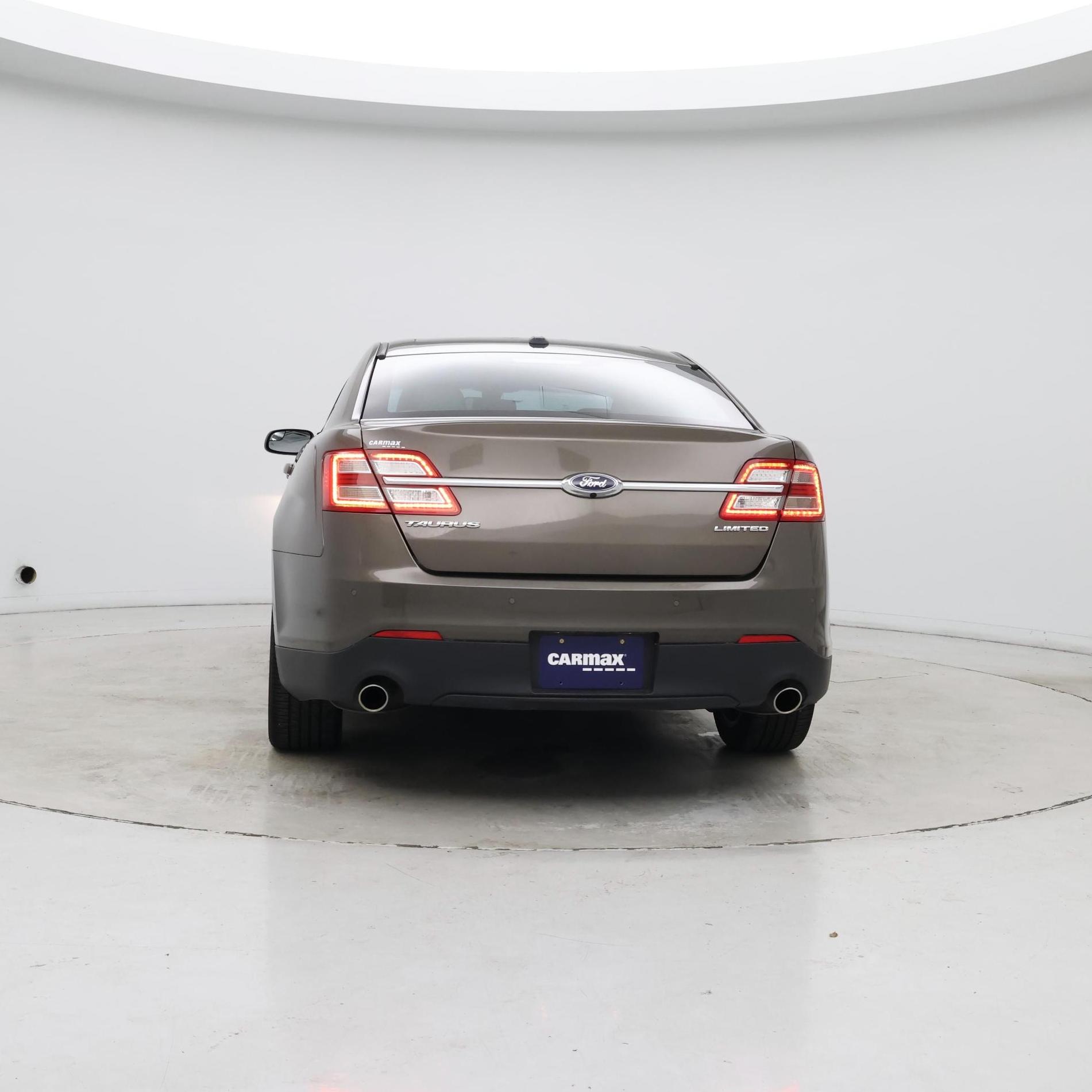 Thumbnail: 2015 Ford Taurus - 6