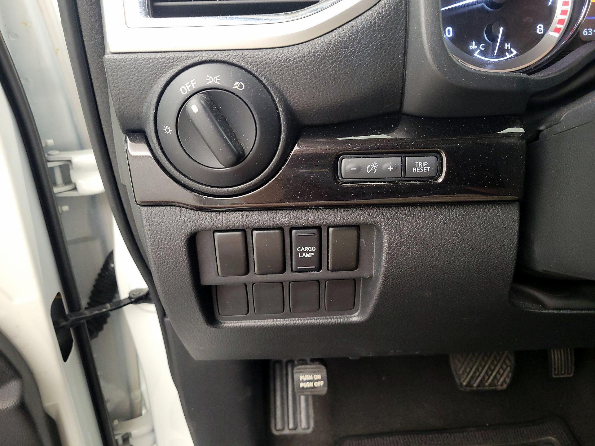 Thumbnail: 2019 Nissan Titan - 13