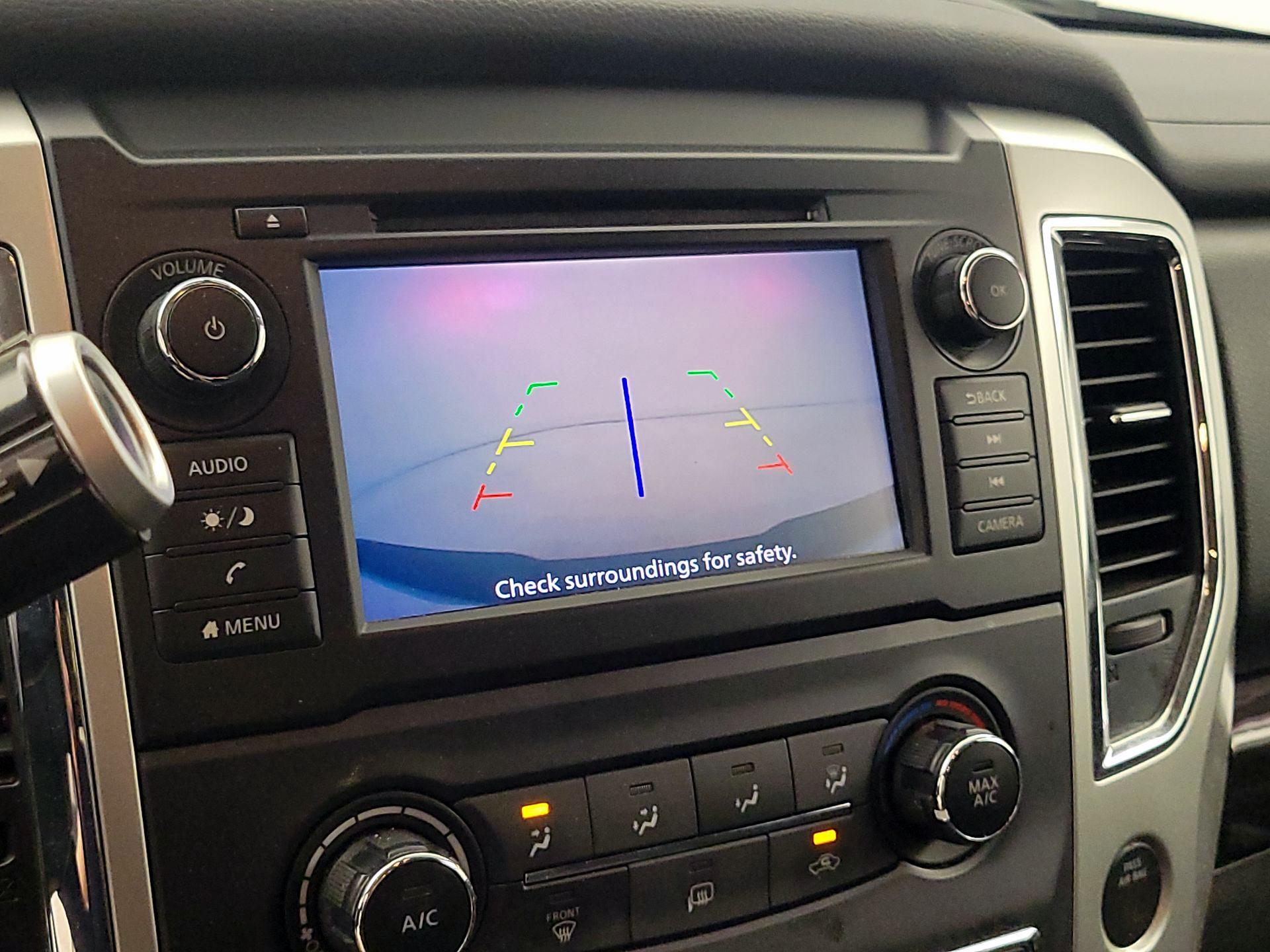 Thumbnail: 2019 Nissan Titan - 14