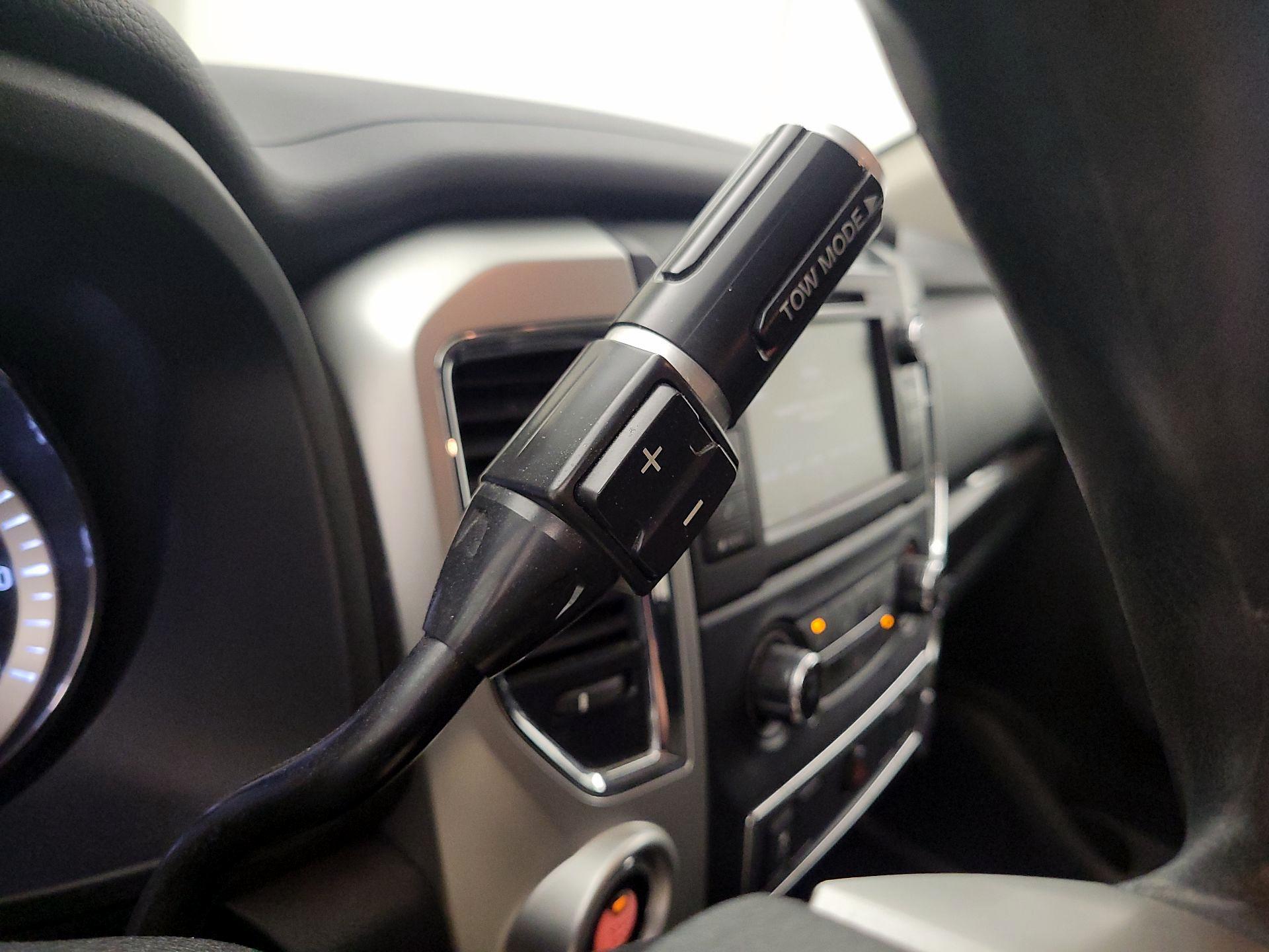 Thumbnail: 2019 Nissan Titan - 17