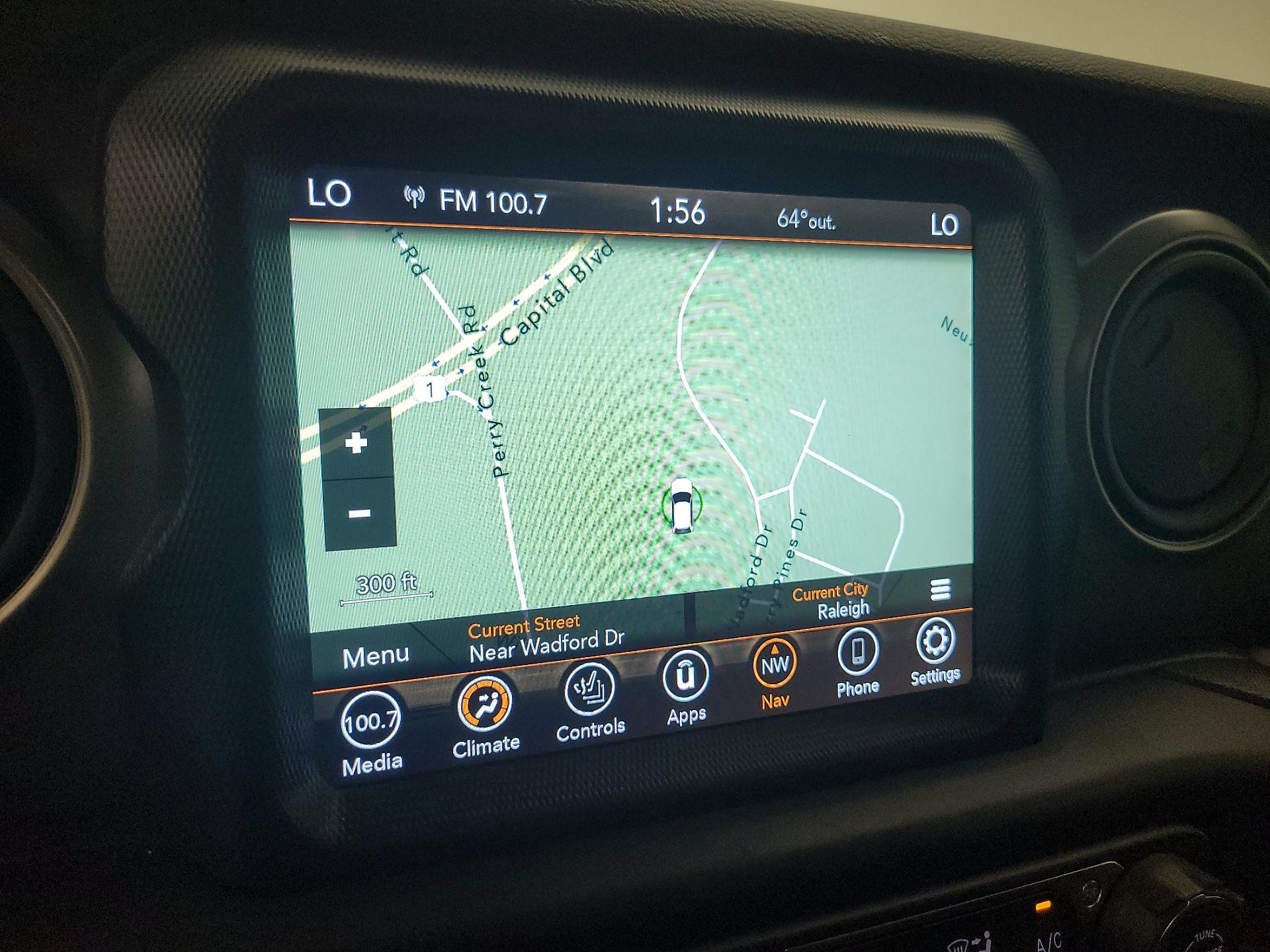 Thumbnail: 2021 Jeep Gladiator - 14