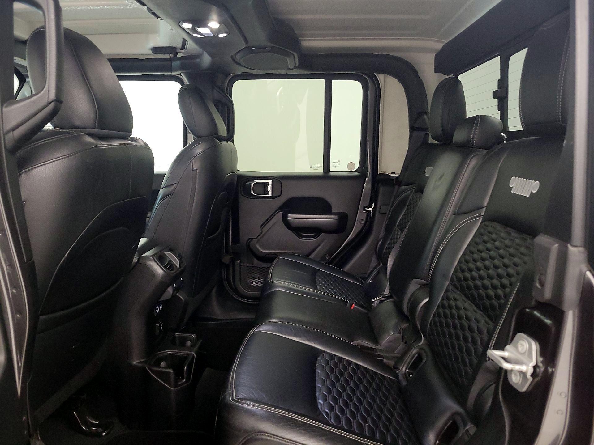 Thumbnail: 2021 Jeep Gladiator - 20