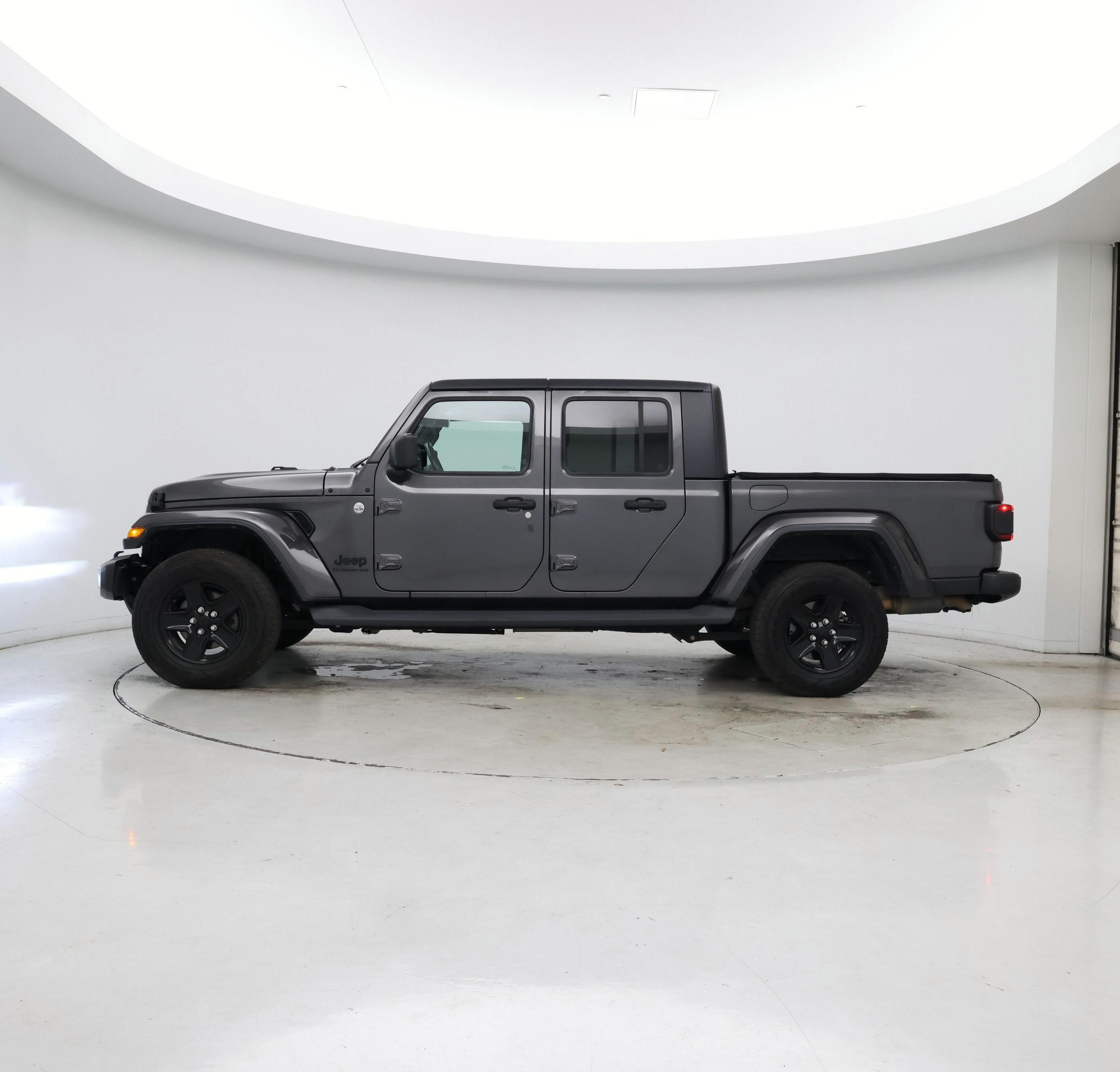 Thumbnail: 2021 Jeep Gladiator - 3