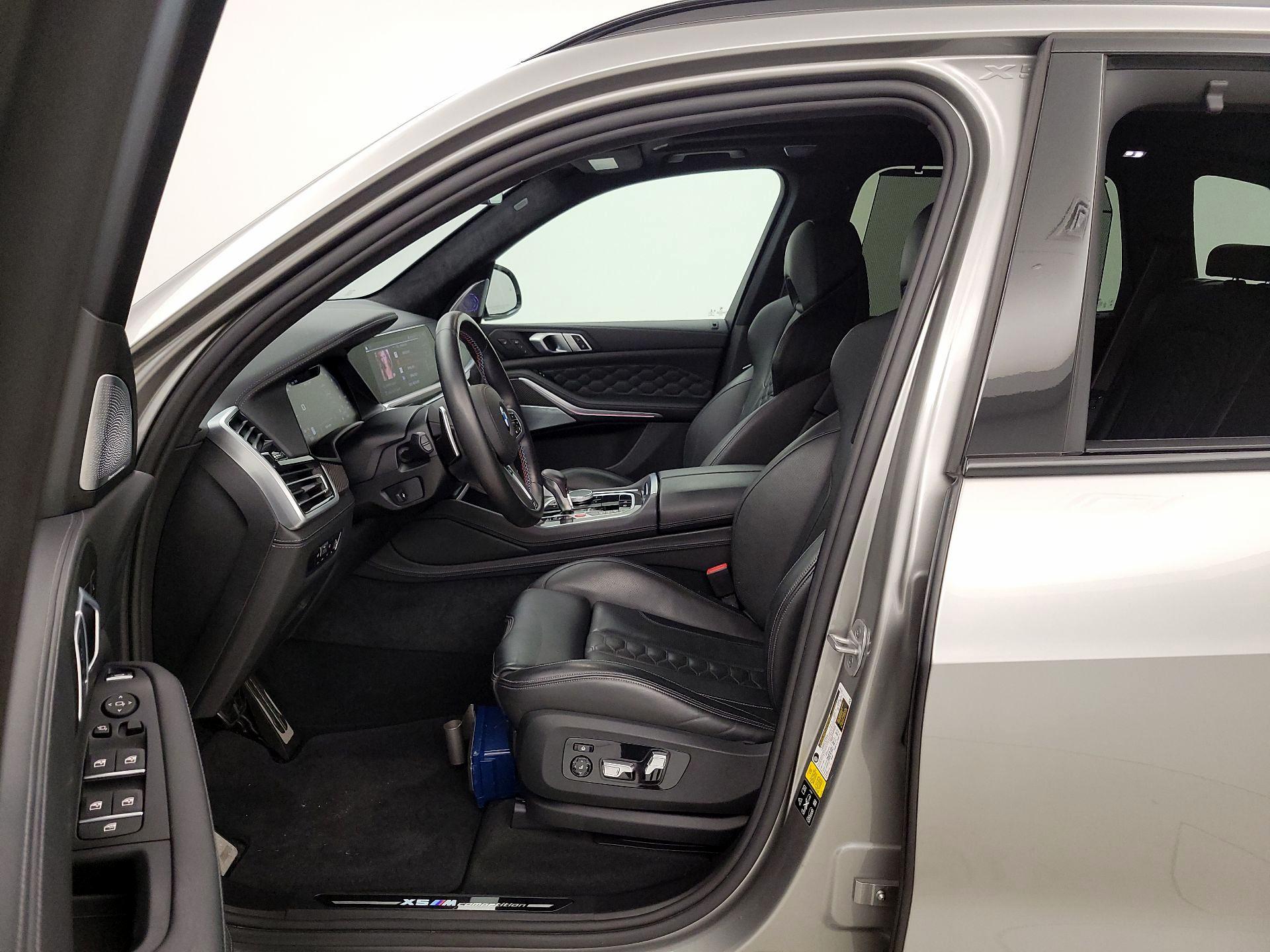 Thumbnail: 2021 BMW X5 - 11