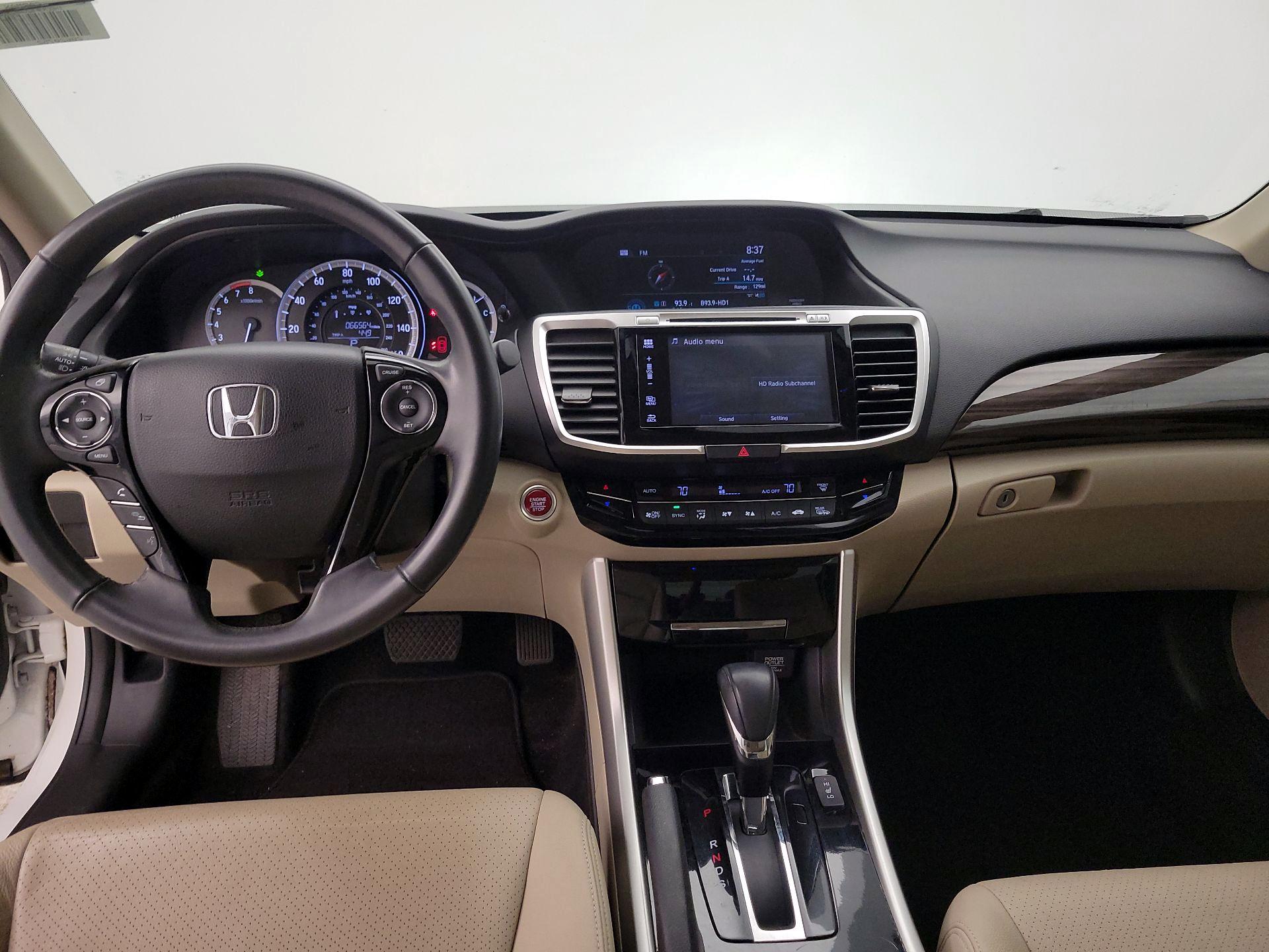Thumbnail: 2016 Honda Accord - 9