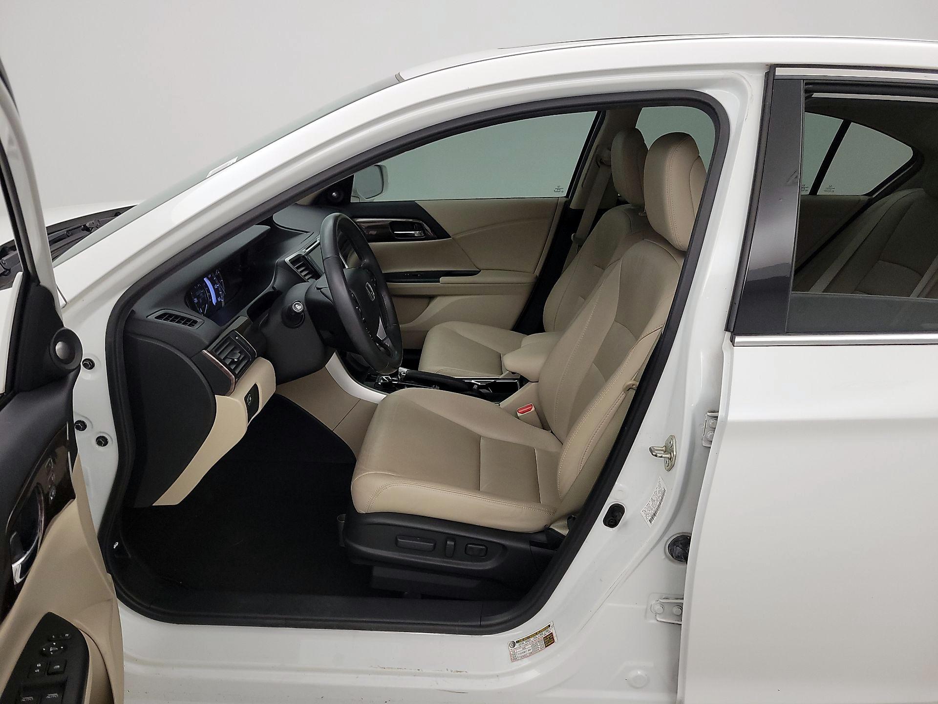 Thumbnail: 2016 Honda Accord - 11