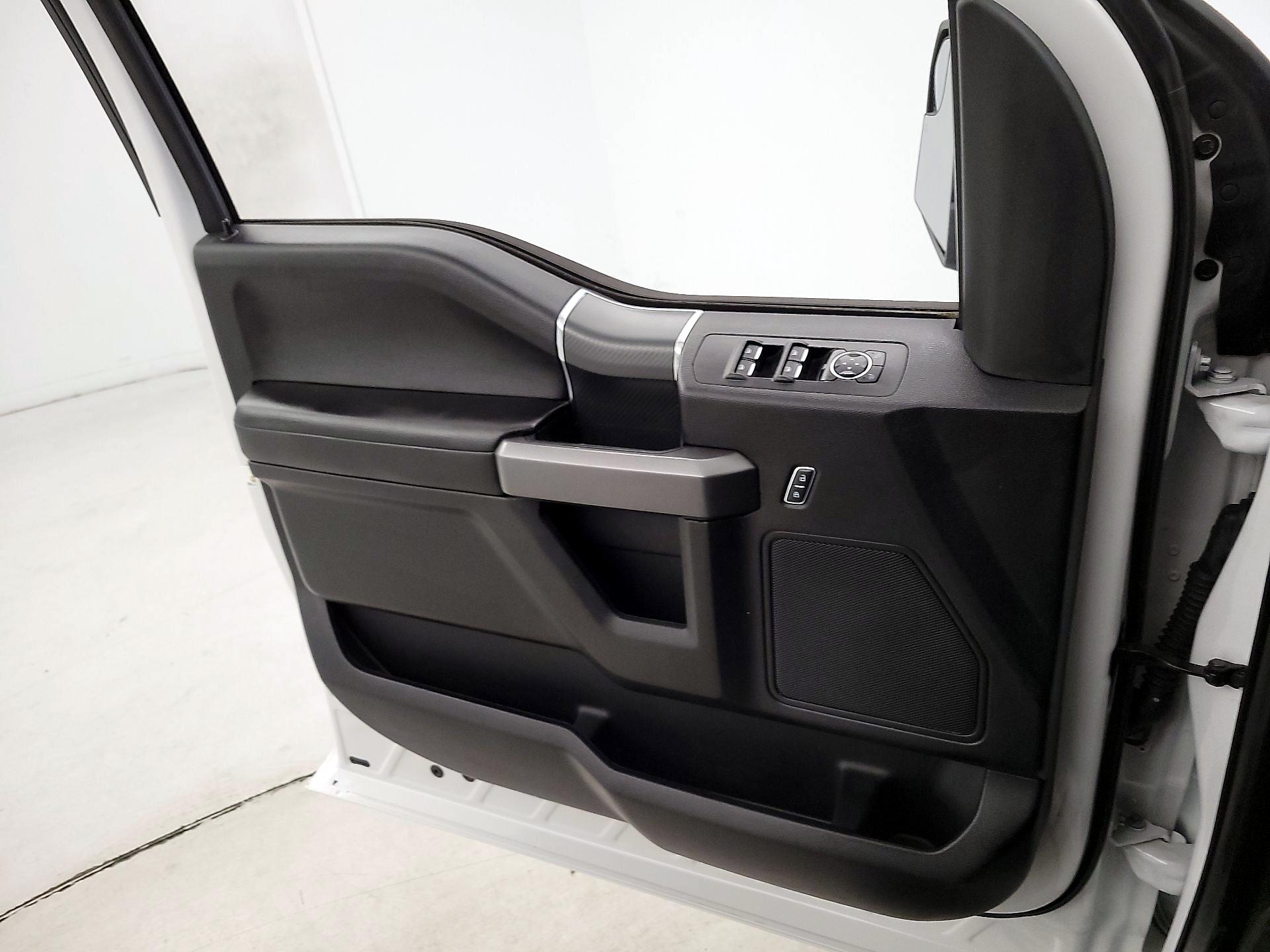 Thumbnail: 2018 Ford F-150 - 12