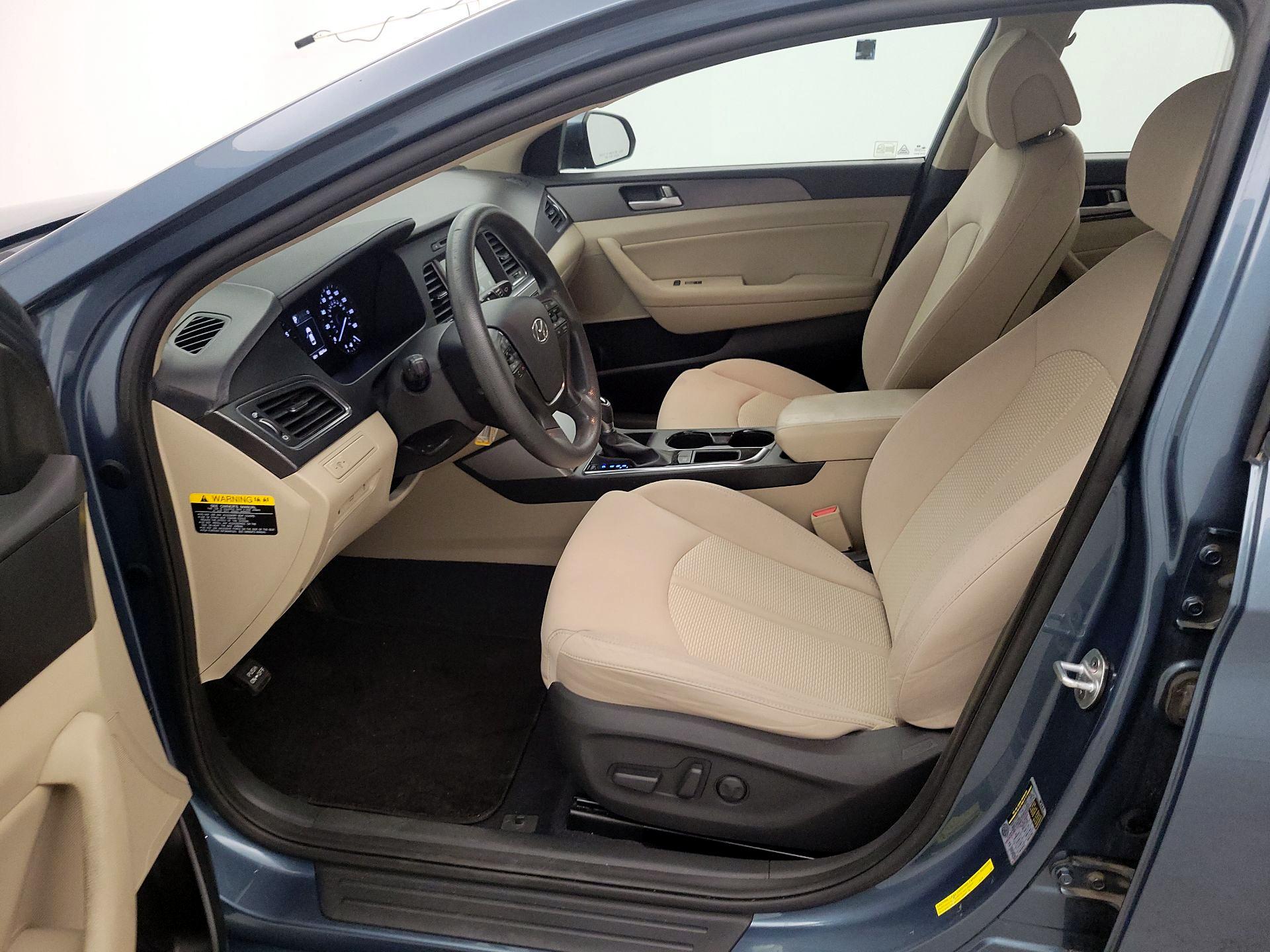 Thumbnail: 2017 Hyundai Sonata - 11