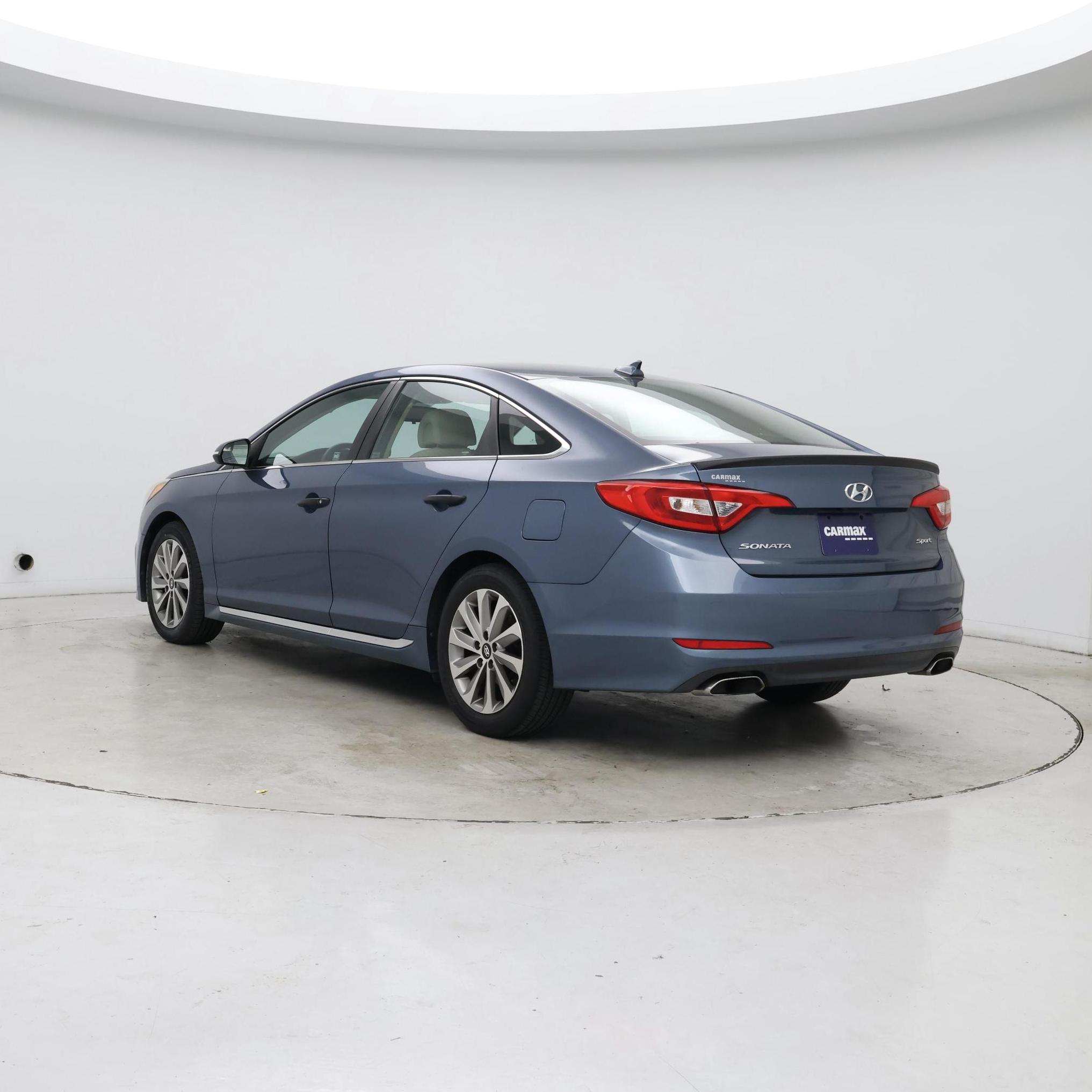Thumbnail: 2017 Hyundai Sonata - 2