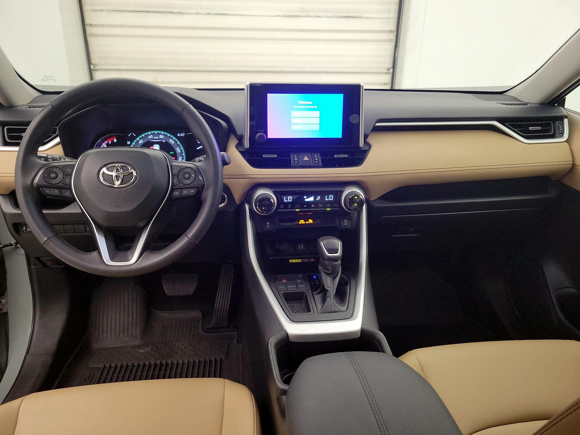 Thumbnail: 2023 Toyota RAV4 - 9