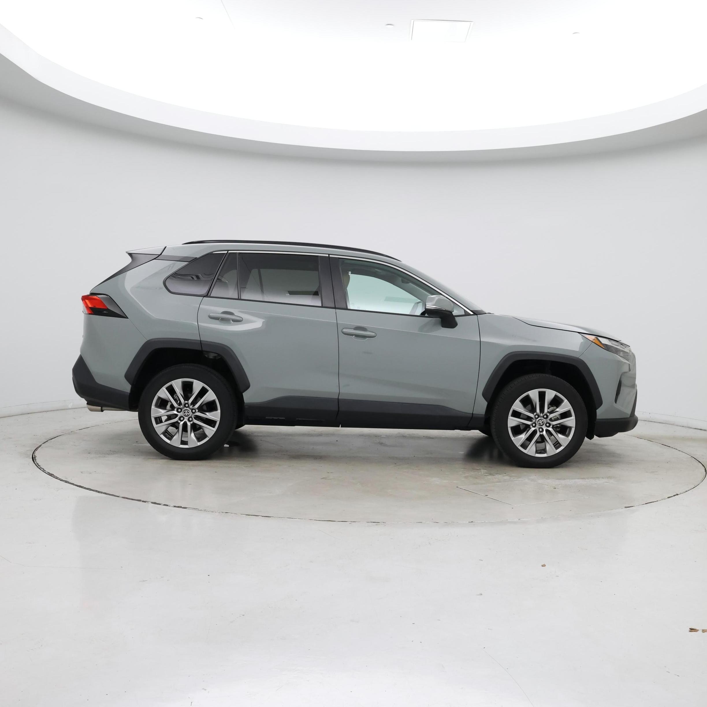 Thumbnail: 2023 Toyota RAV4 - 7