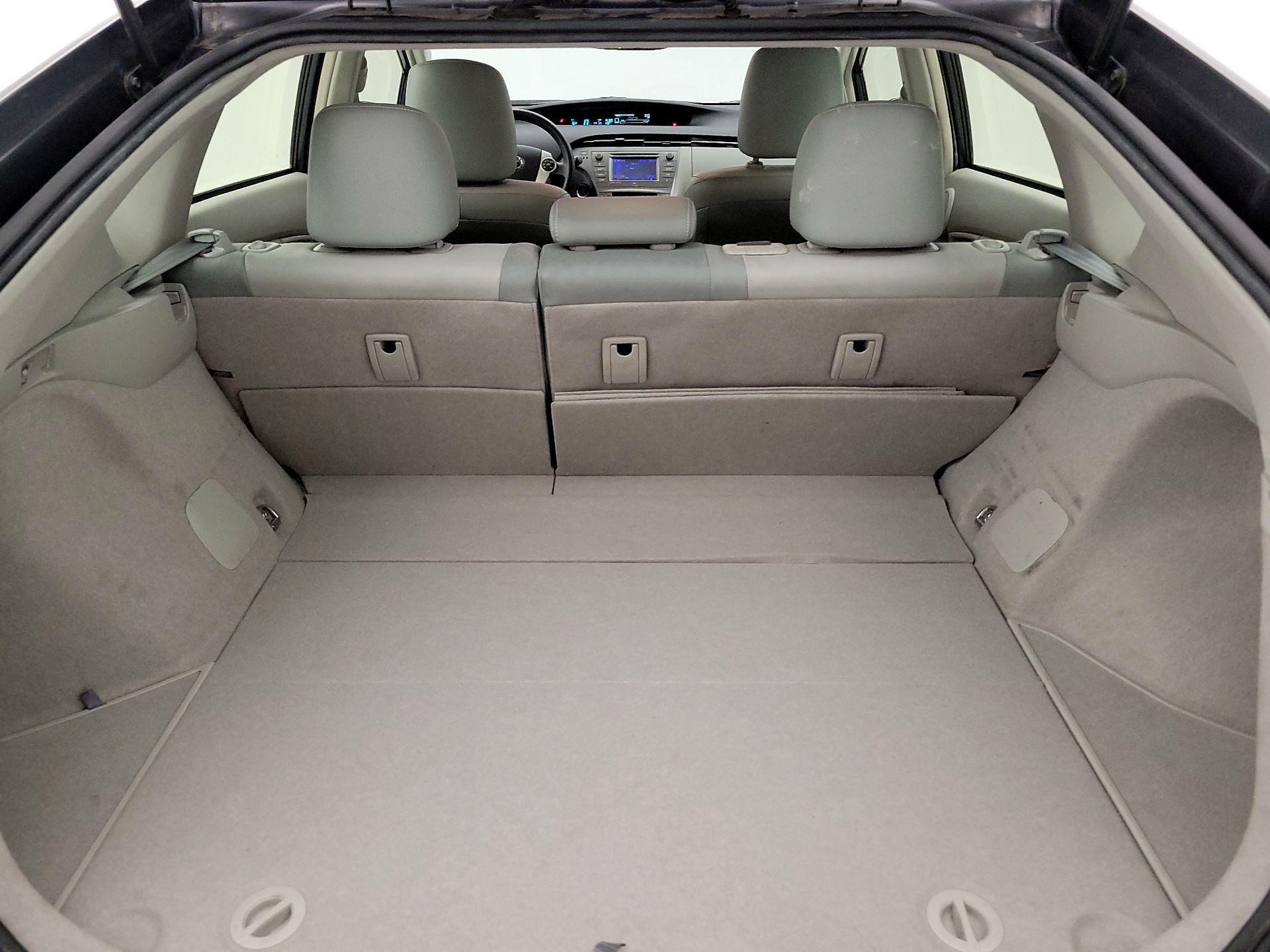 Thumbnail: 2015 Toyota Prius - 19