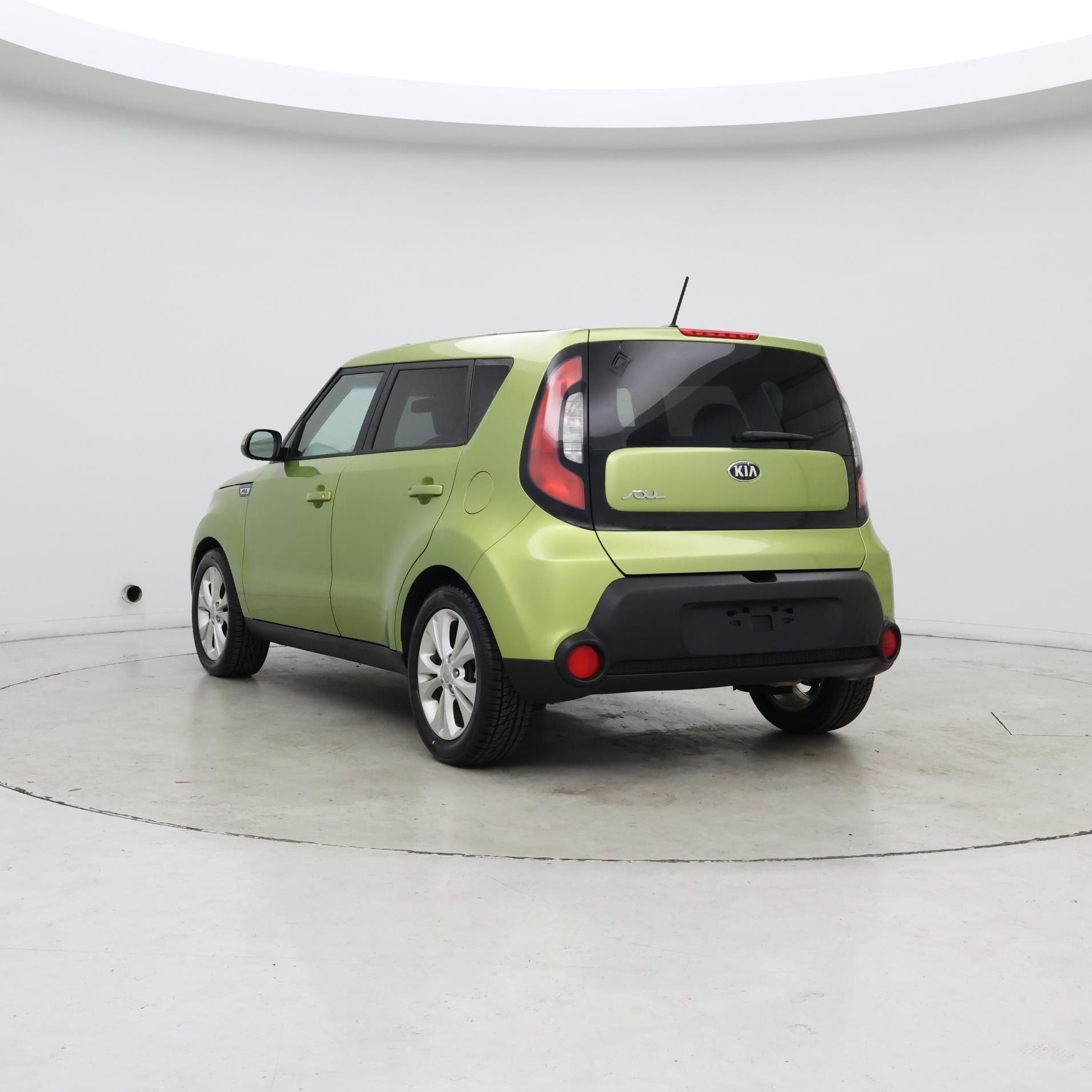 Thumbnail: 2015 Kia Soul - 2