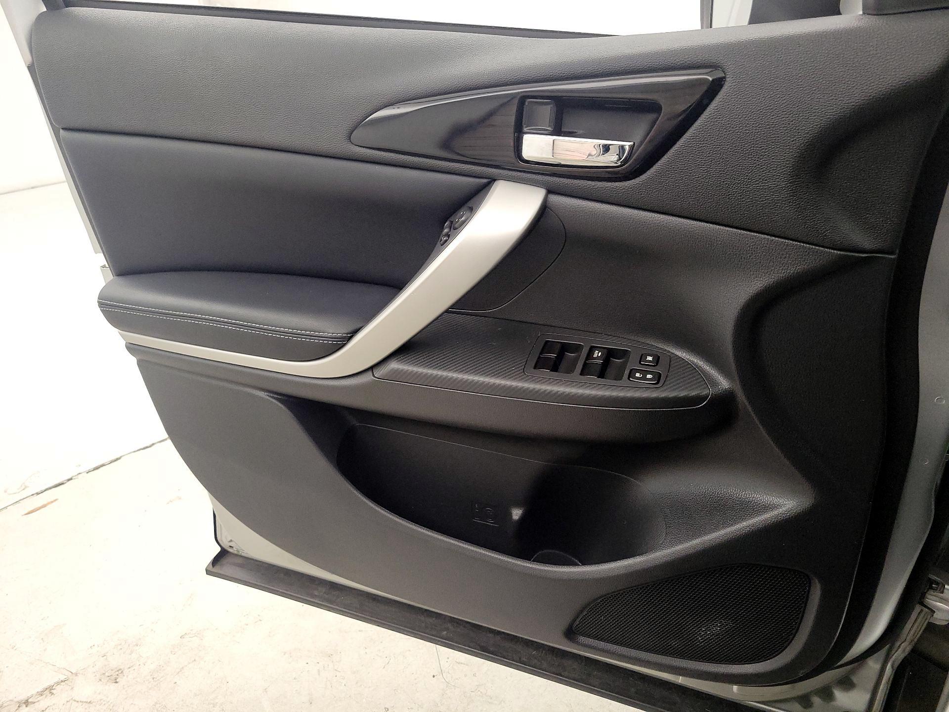 Thumbnail: 2023 Mitsubishi Eclipse Cross - 12