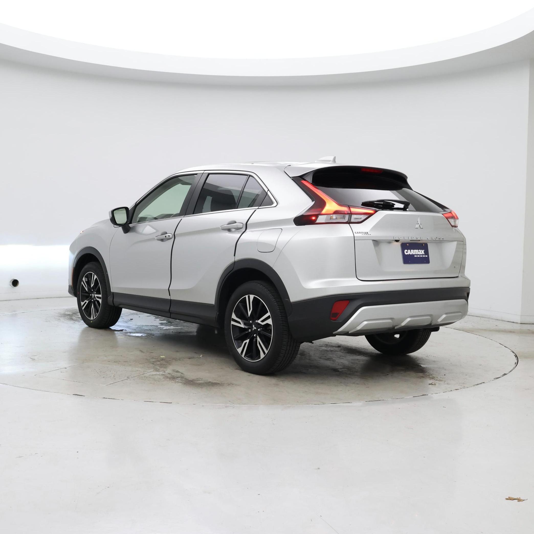 Thumbnail: 2023 Mitsubishi Eclipse Cross - 2