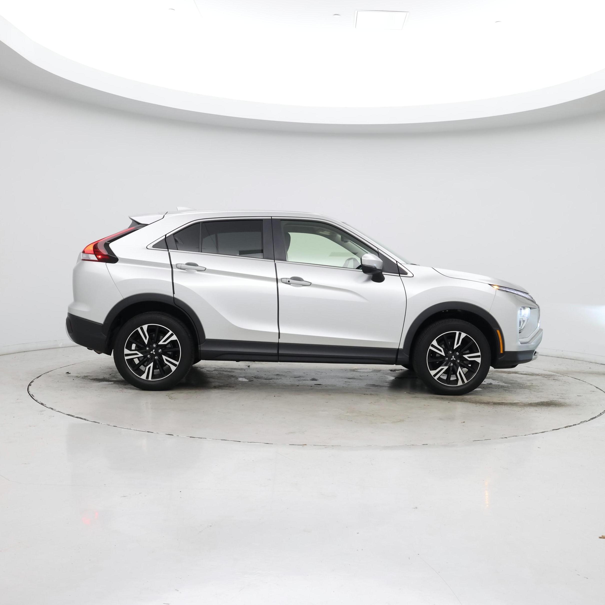 Thumbnail: 2023 Mitsubishi Eclipse Cross - 7